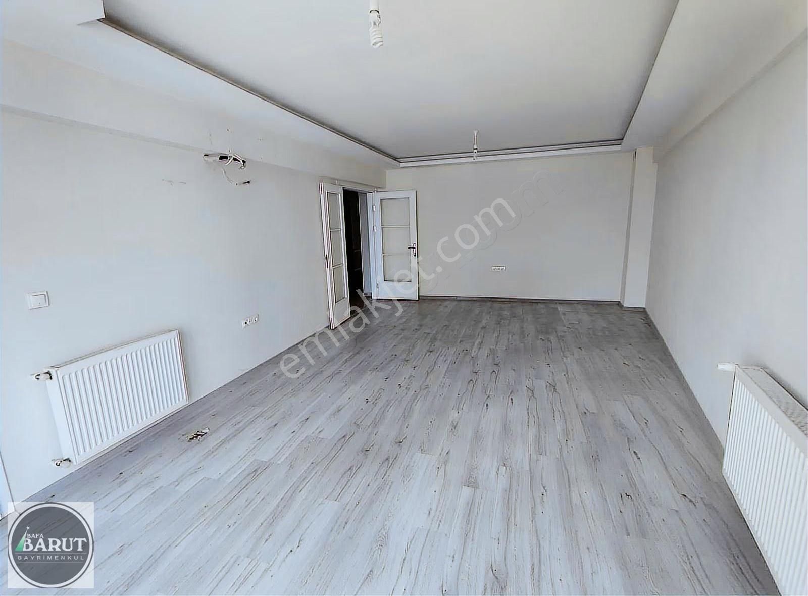 Kapalı Pazar Yeri Altı 3.cü Kat Cam Balkonlu Kiralık 3+1 Daire - Görsel 11