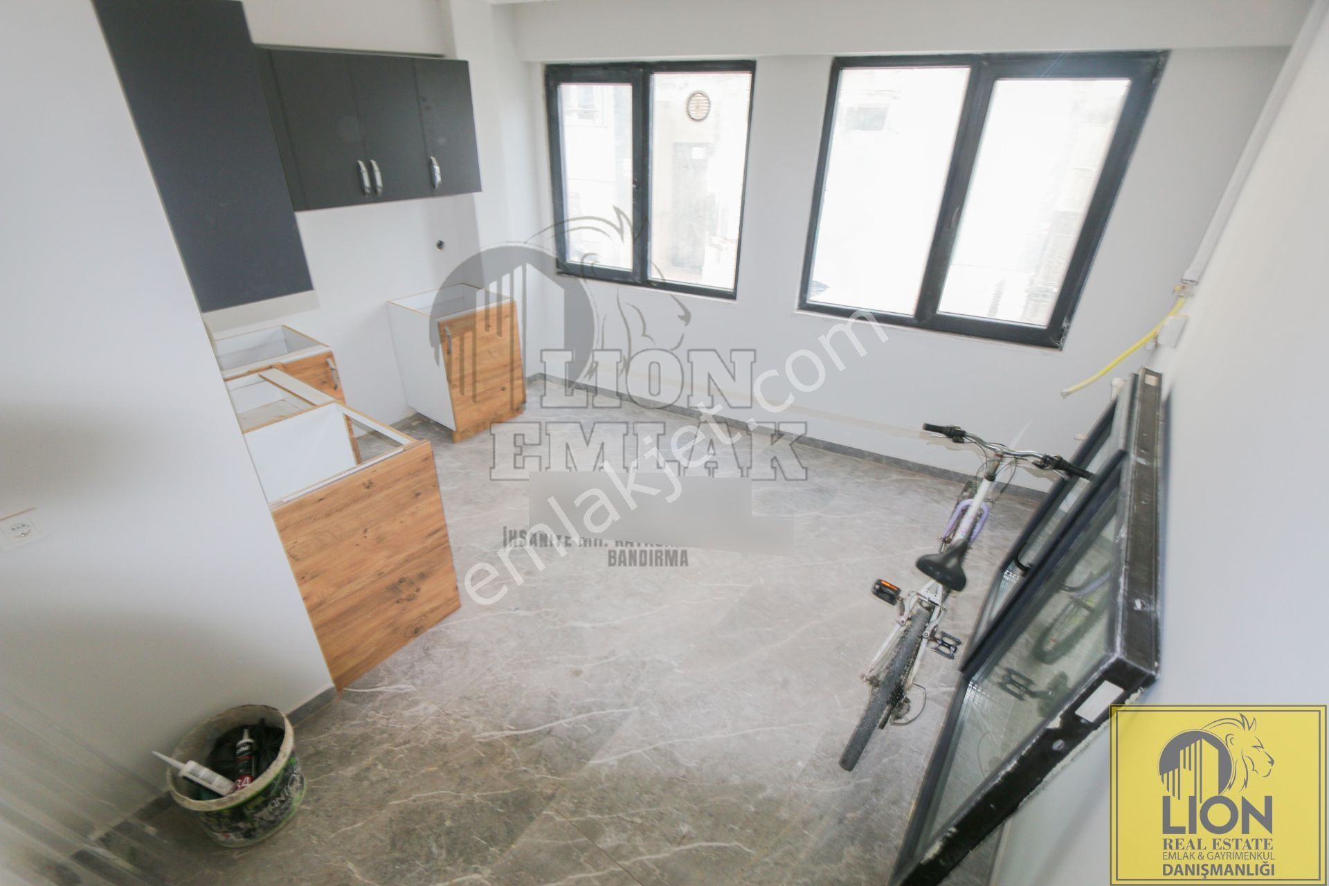 ⬛🟨lıon Emlak'tan Paşamescit Mahallesinde 5+1 Balkonlu Satılık Daire 🟨⬛ - Görsel 3