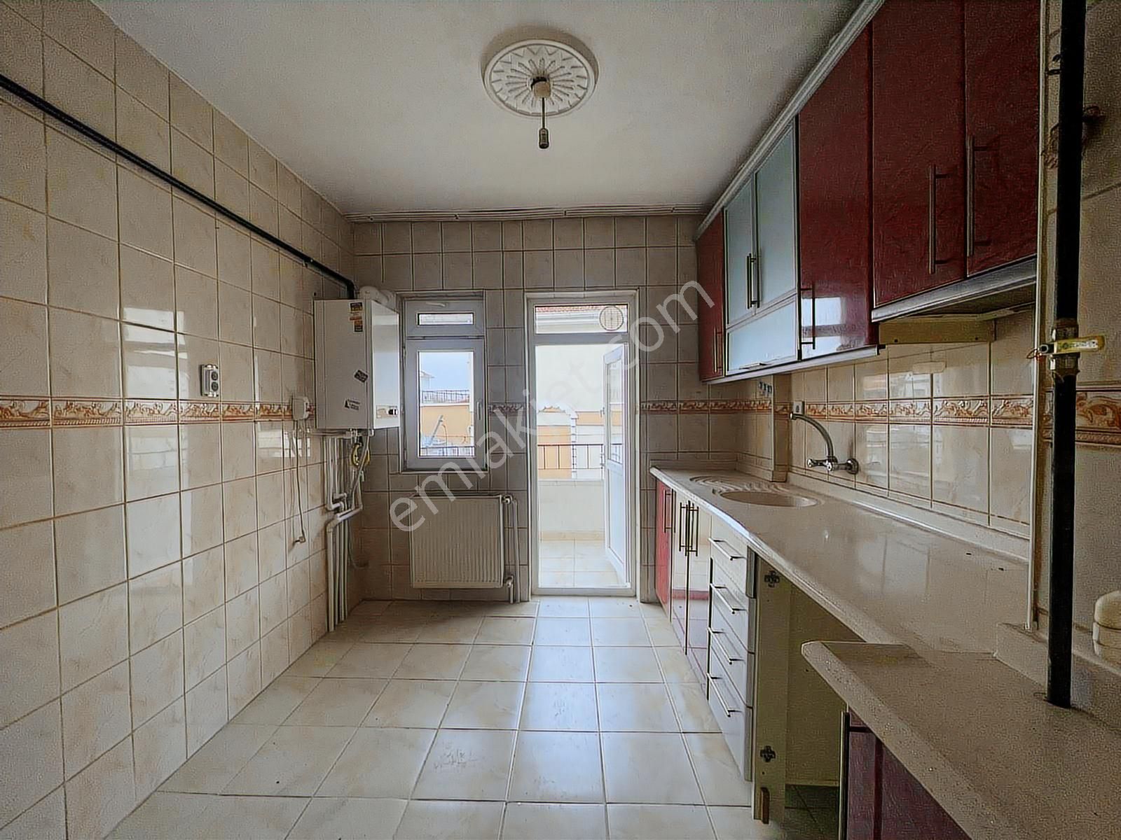 Malazgirt Mah"de 3+1 Ön Cepheli Ara Katta Masrafsız Daire !!! - Görsel 13