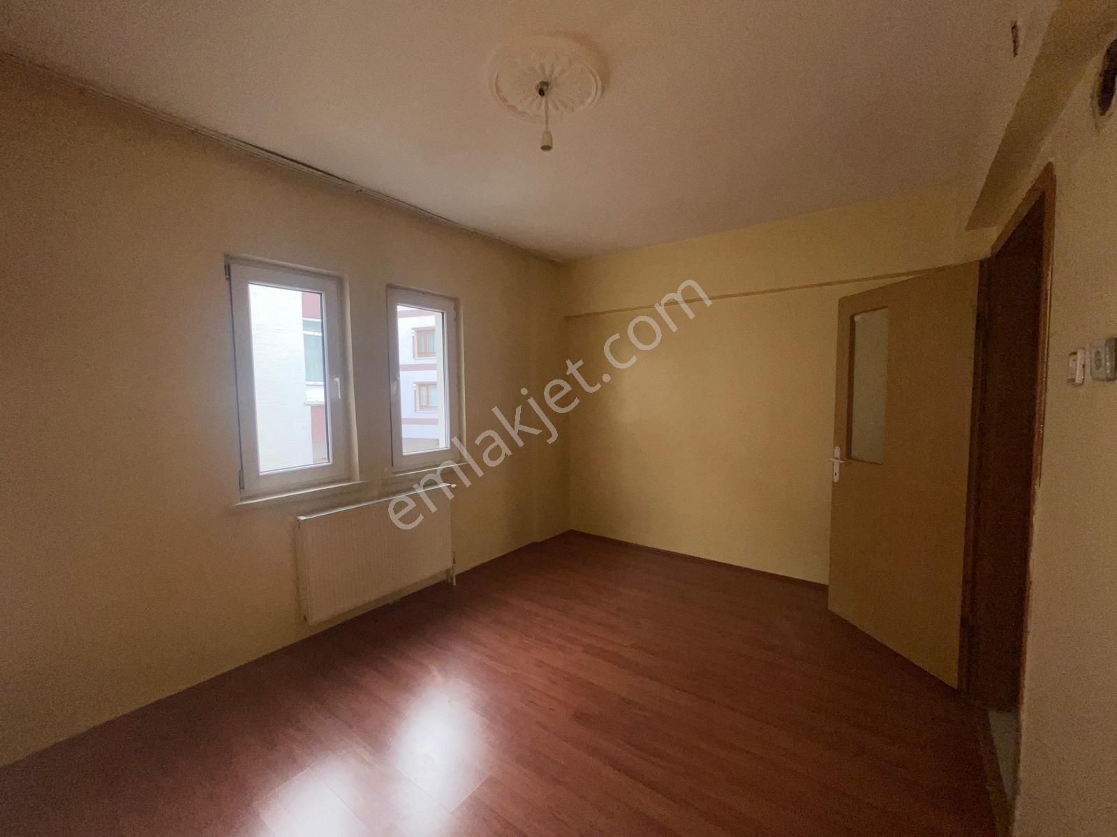 Malazgirt Mah"de 3+1 Ön Cepheli Ara Katta Masrafsız Daire !!! - Görsel 9