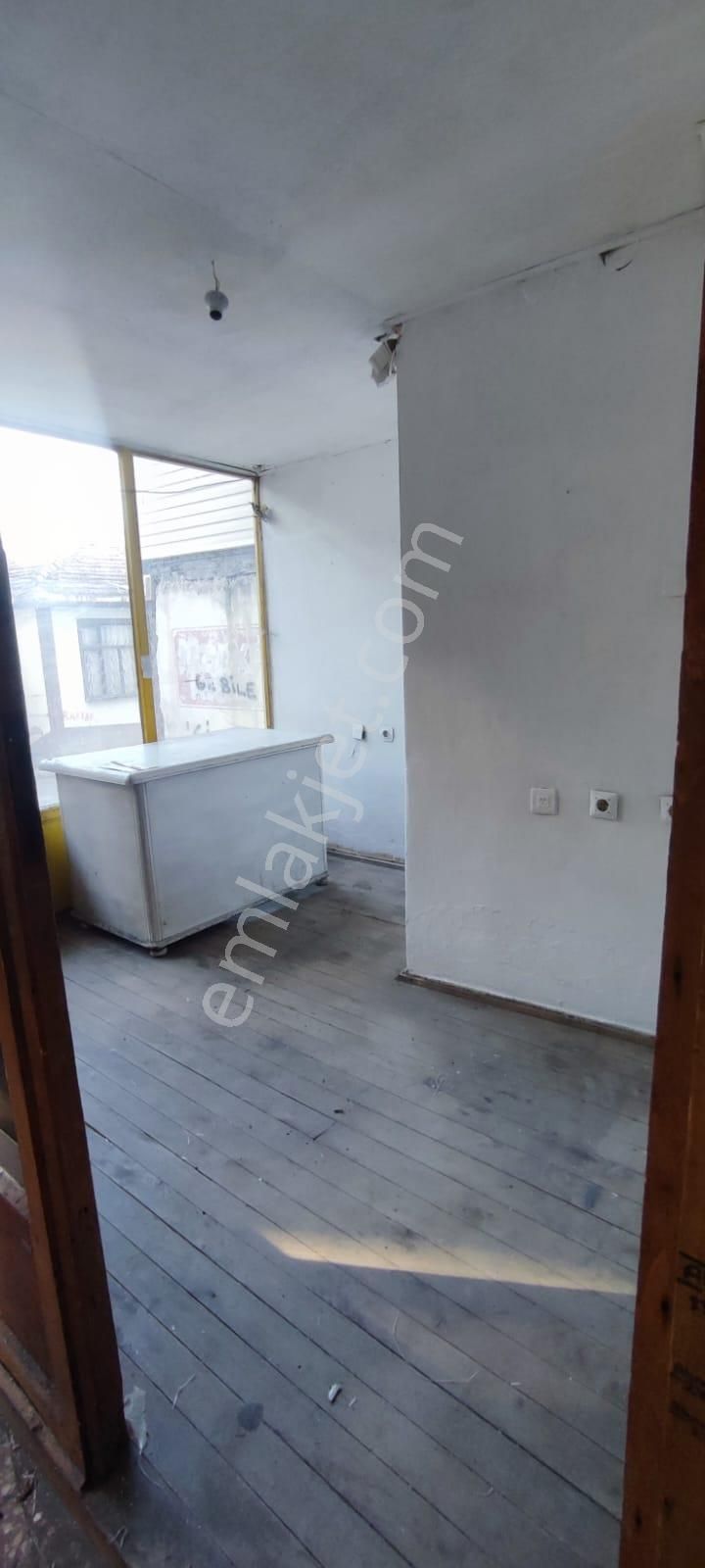 Adalet Gold Group Emlaktan 160m2 Merkezi Konumda Kiralık Doğalgazlı Dükkan - Görsel 8