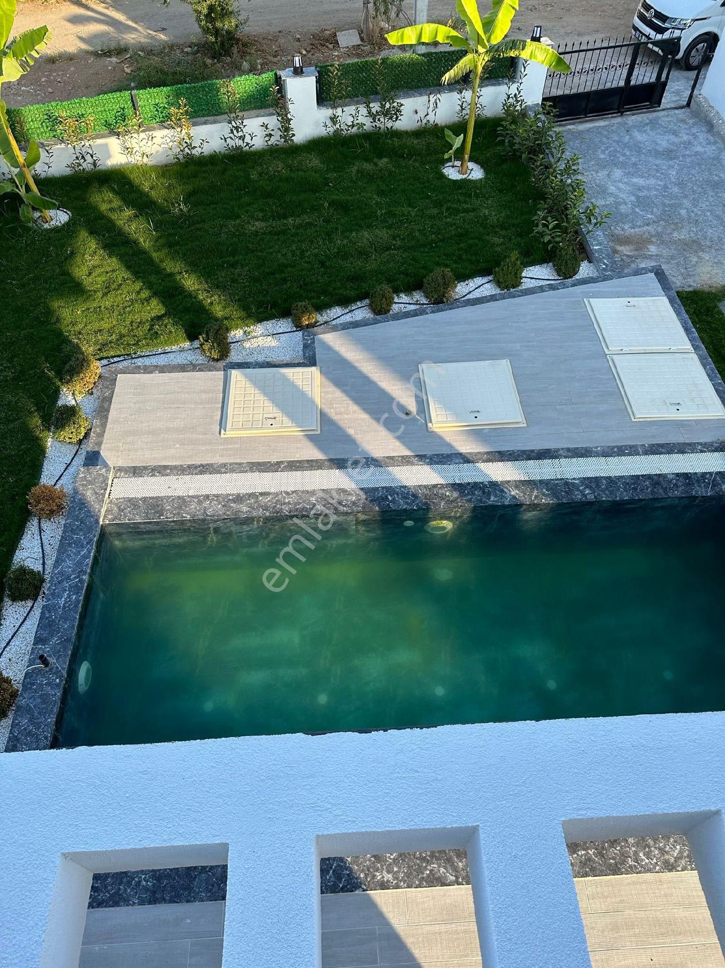 Kuşadası Güzelçamlıda Denize Yakın Müstakil Villa - Görsel 4