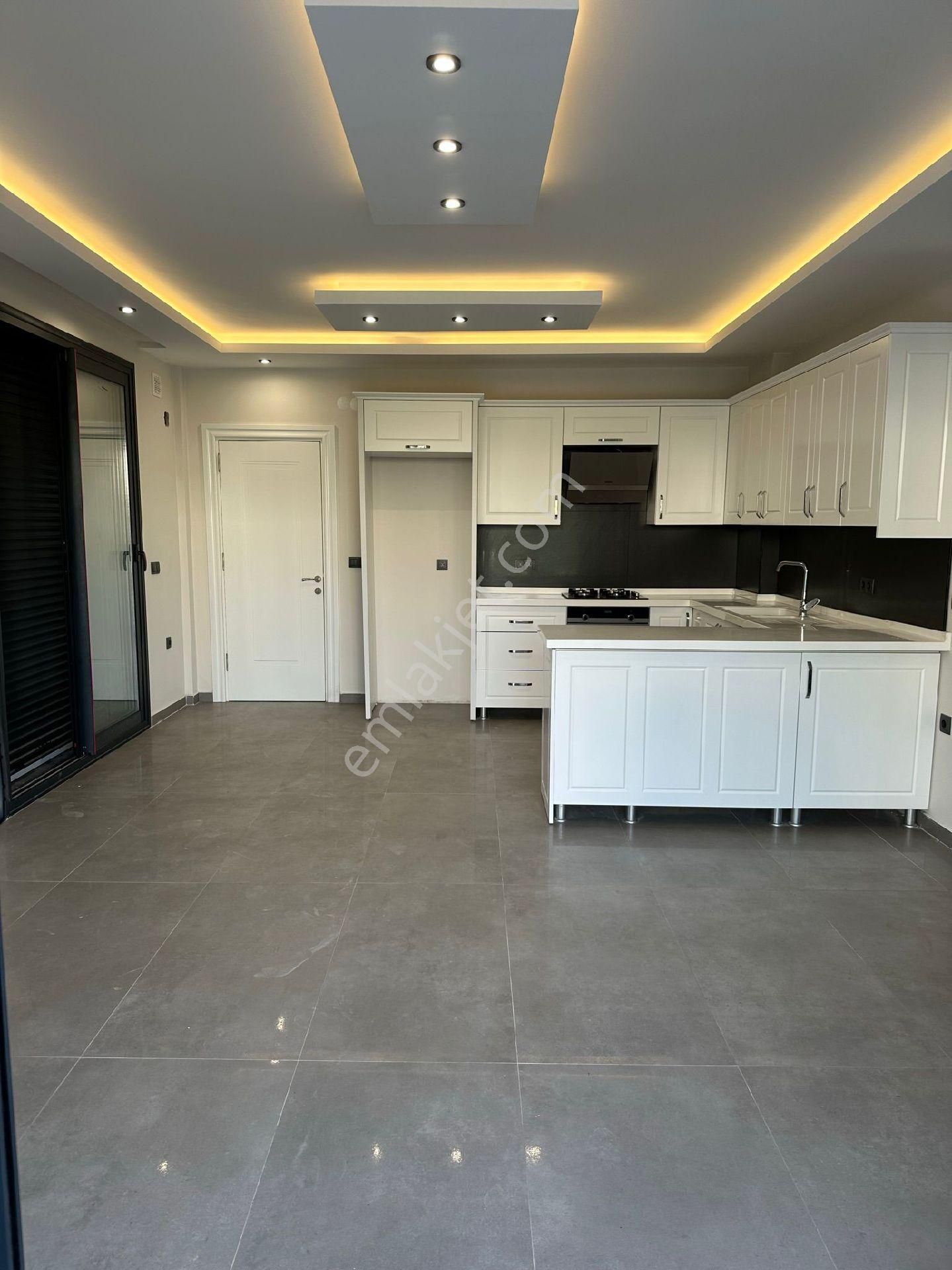 Kuşadası Güzelçamlıda Denize Yakın Müstakil Villa - Görsel 10