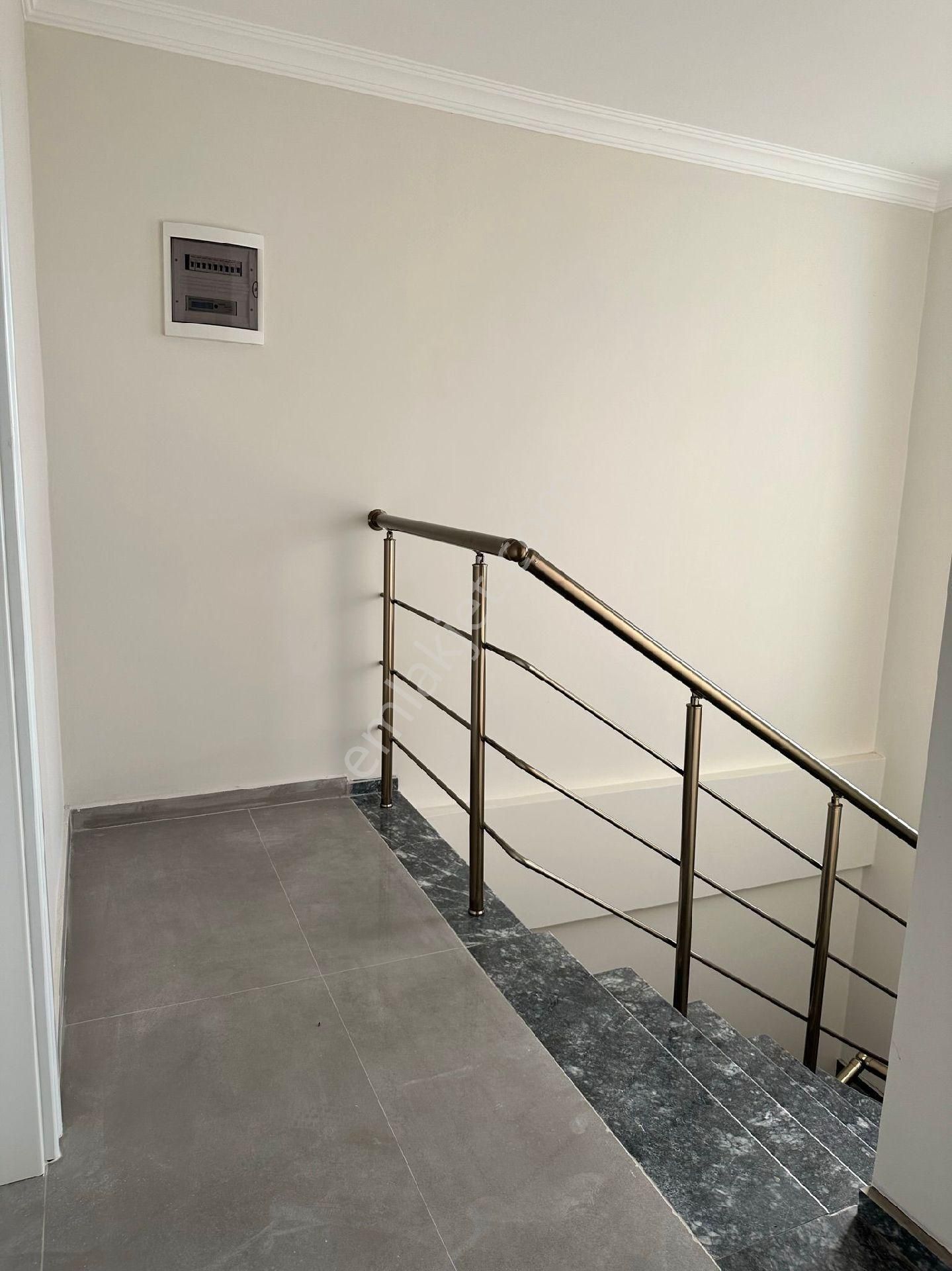 Kuşadası Güzelçamlıda Denize Yakın Müstakil Villa - Görsel 5