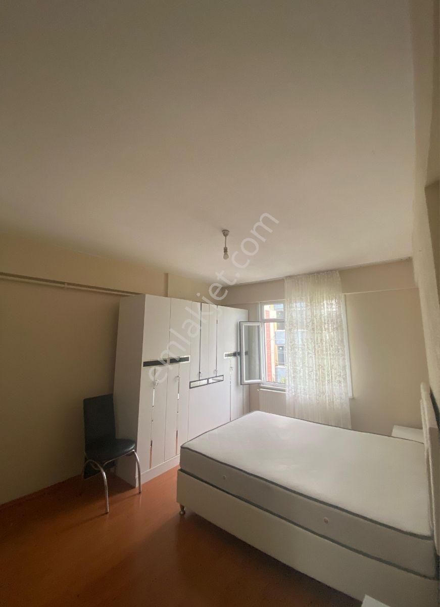 Çayırova Emek Mahallesi' Nde (3+1) Kiralık Daire - Görsel 13