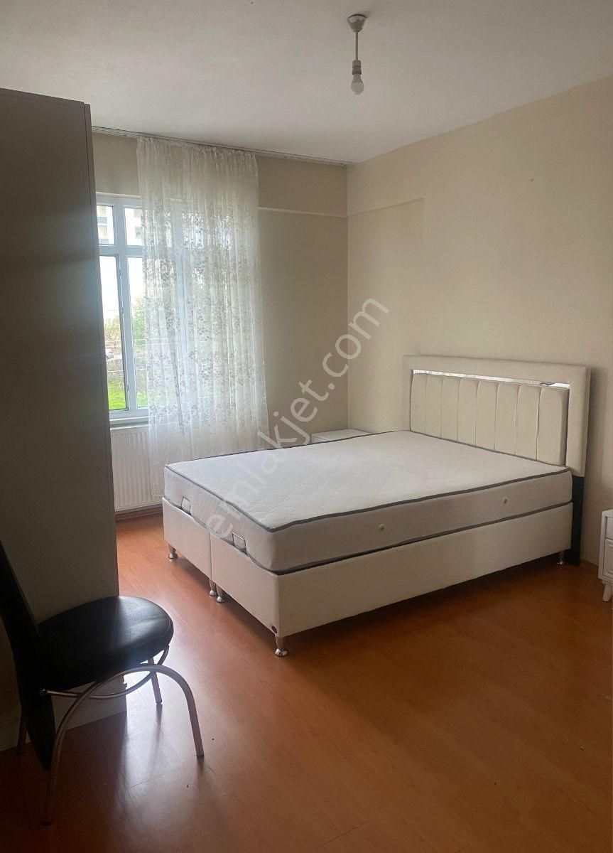 Çayırova Emek Mahallesi' Nde (3+1) Kiralık Daire - Görsel 12