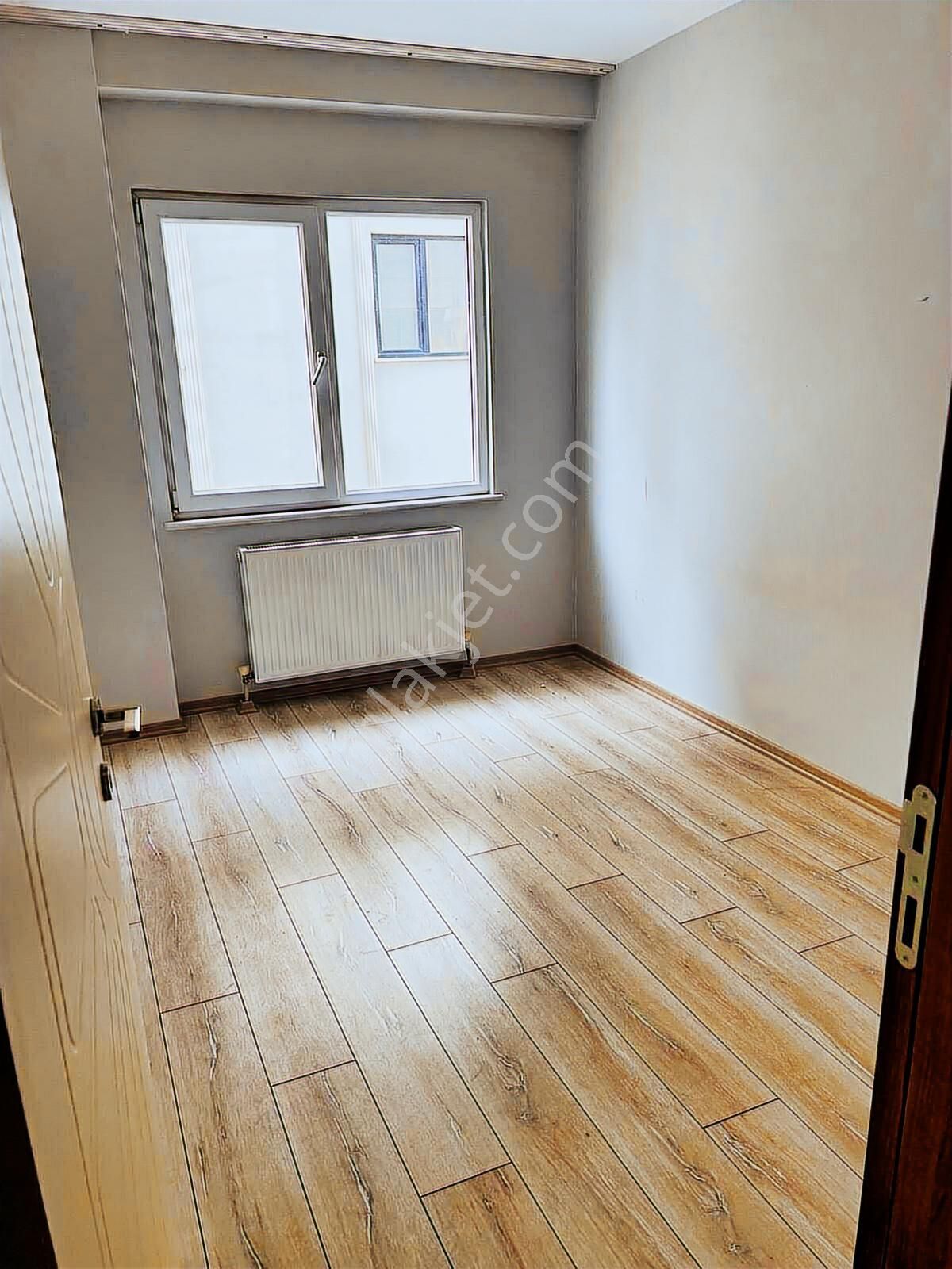 Naim Süleymanoğlu Bulvarı Da| Ferah 3+1 Arakat | Ebeveyn Banyolu - Görsel 4