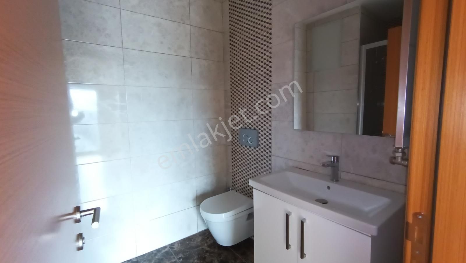 Vaditepe Gölet Cephe Temiz Ferah Geniş Boş 2+1 Kiralık Daire - Görsel 5