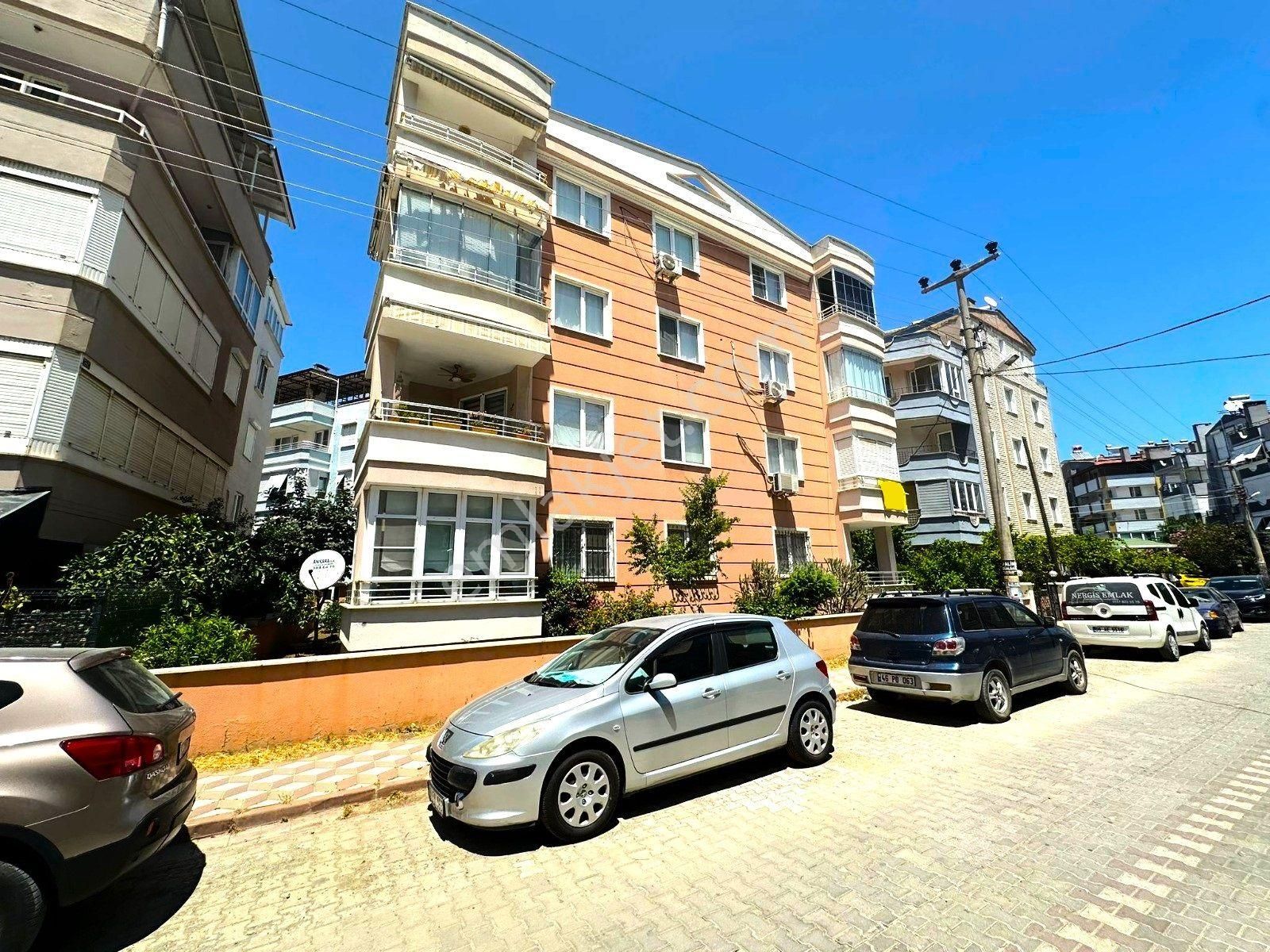 🔵blue Life Egenden Gerçek İlan Akçay Merkez'de Denize 450mt Ön Cephe Arakat Genç Binada 2+1 Daire