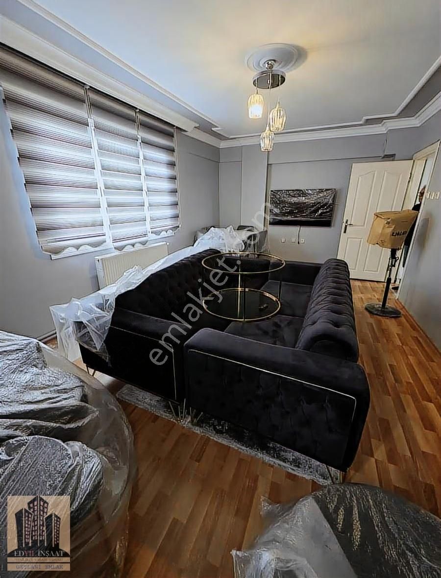 Geylani Emlaktan Yalova Merkezde Satılık Eşyalı Daire
