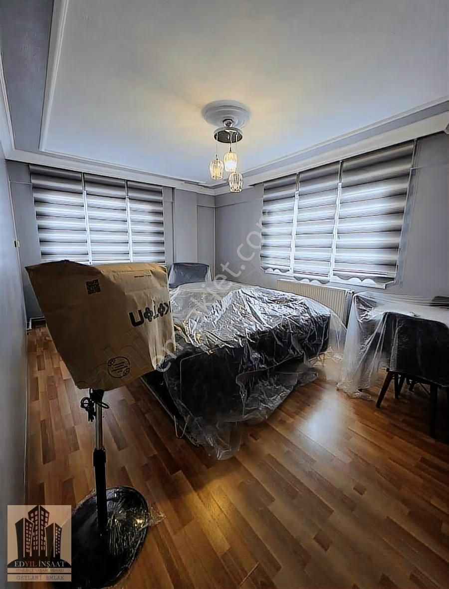 Geylani Emlaktan Yalova Merkezde Satılık Eşyalı Daire - Görsel 12