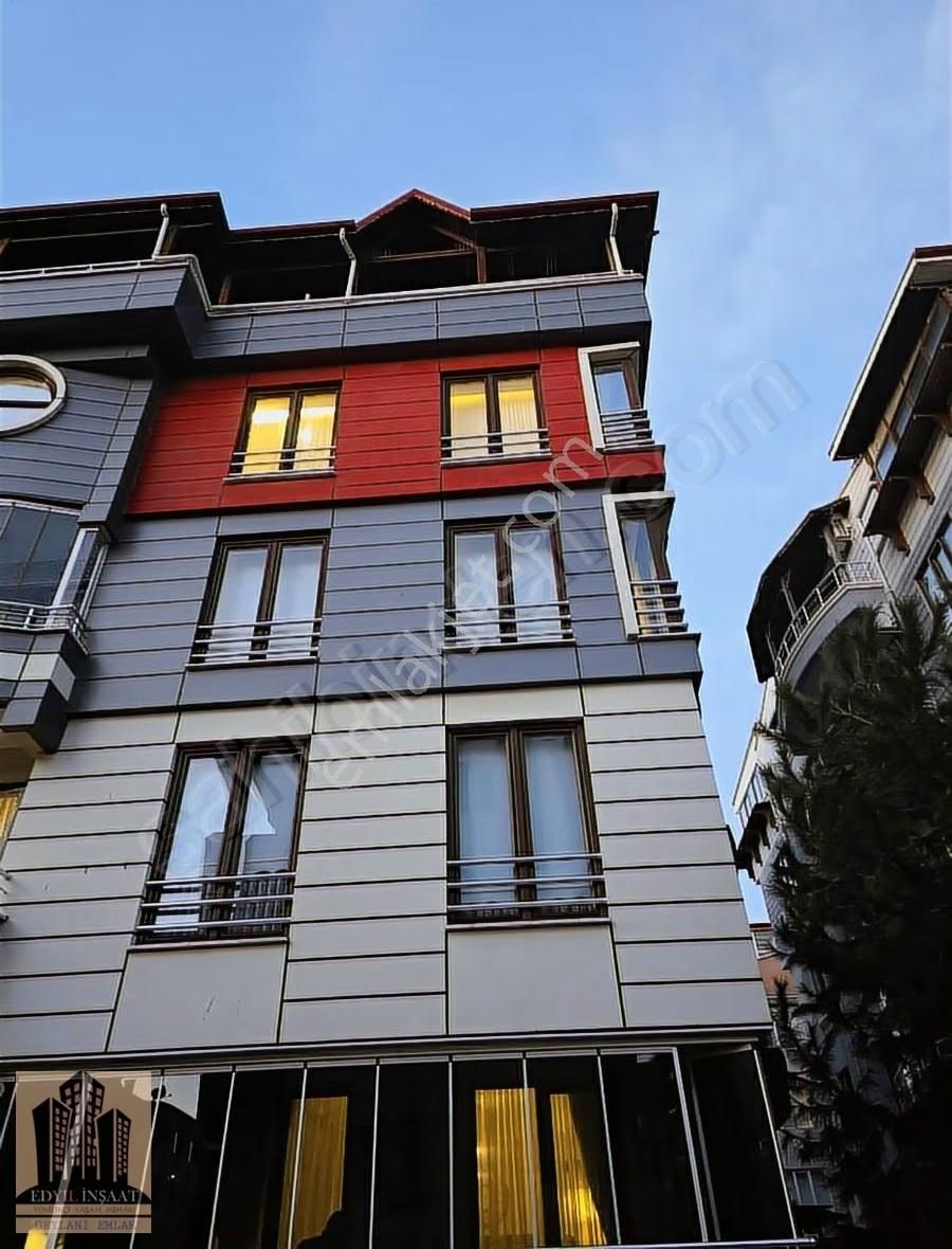 Geylani Emlaktan Yalova Fatih Caddesinde Kiralık Dubleks