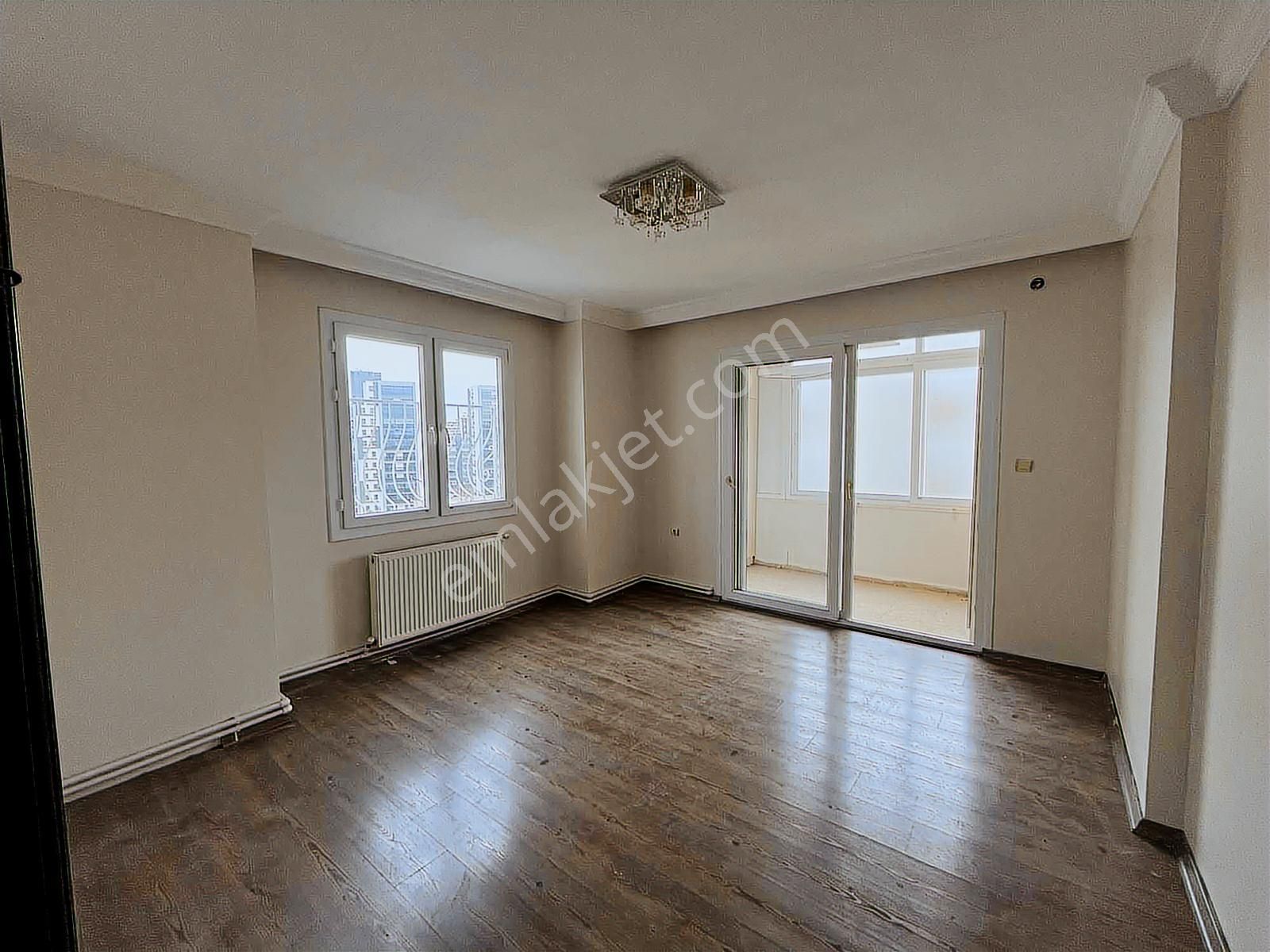 Turgut Özal Ramazan Oğlu Cami Civarı Kombili Satılık Daire - Görsel 5