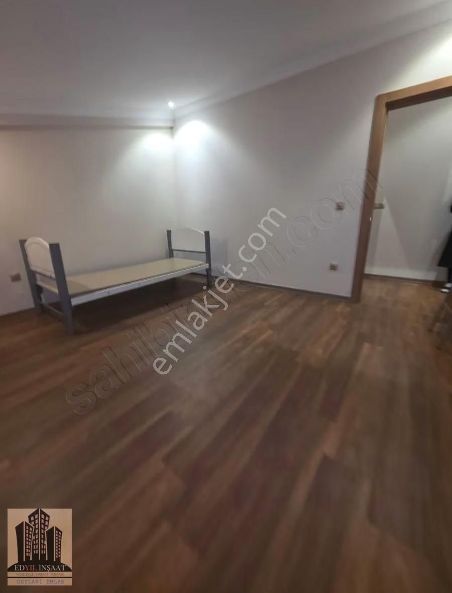 Geylani Emlaktan Çınarcıkta Satılık Ful Eşyalı Dubleks - Görsel 20