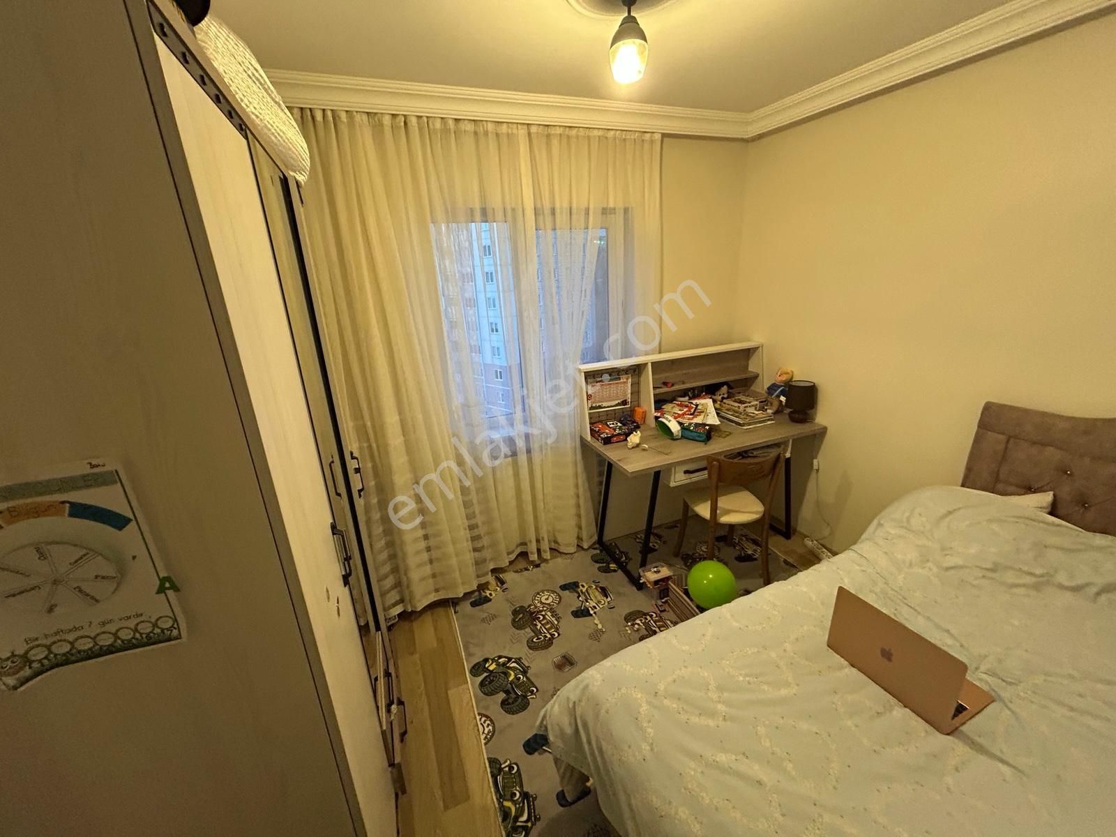 Ahi Mesut Mahallesi Satılık 3+1 Daire - Görsel 10