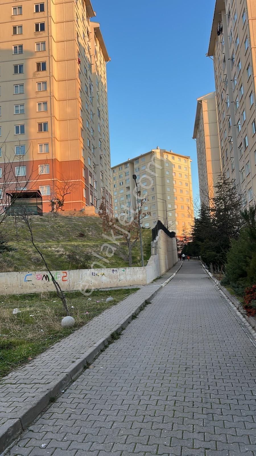 Ahi Mesut Mahallesi Satılık 3+1 Daire - Görsel 11