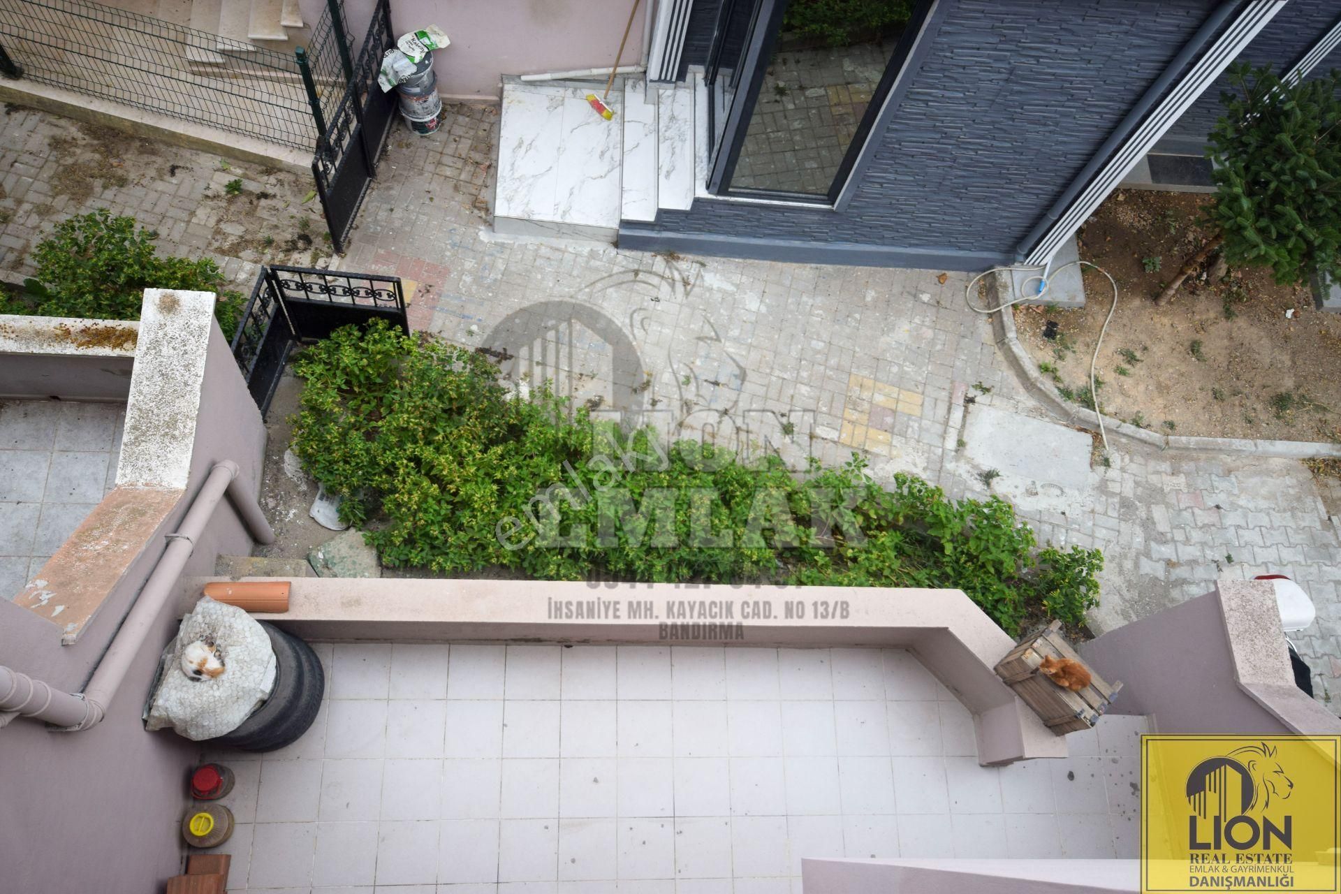 🟨⬛ Lıon Emlak'tan Bandırma Hacıyusuf'ta Deniz Manzaralı Yeniden Tasarlanmış Satılık 200m² Villa⬛🟨 - Görsel 24