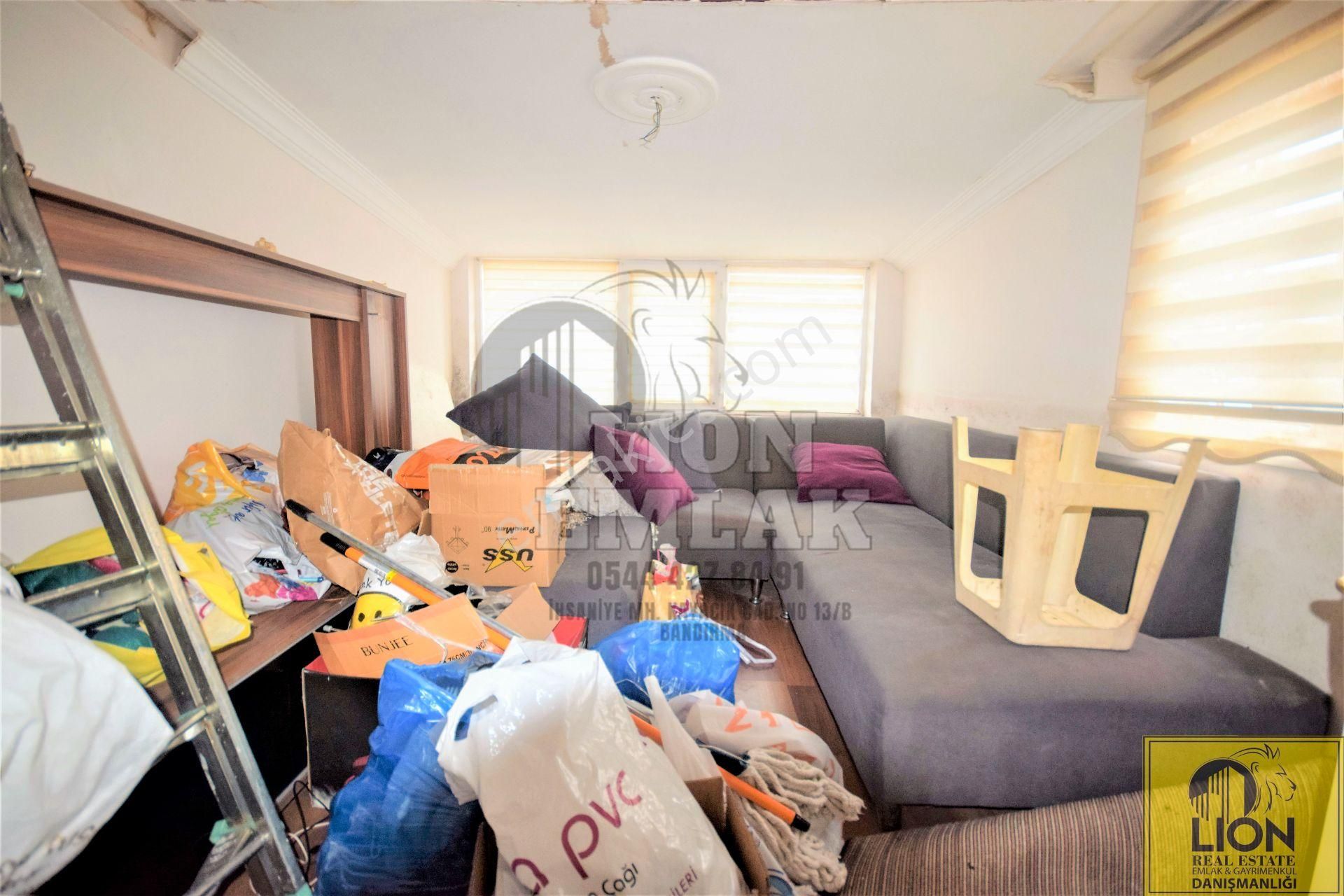 🟨⬛ Lıon Emlak'tan Bandırma Hacıyusuf'ta Deniz Manzaralı Yeniden Tasarlanmış Satılık 200m² Villa⬛🟨 - Görsel 20