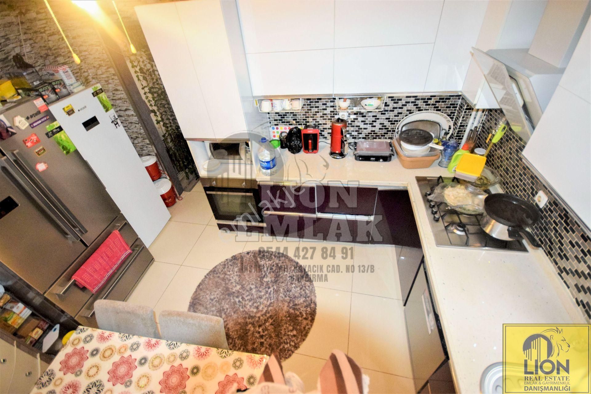 🟨⬛ Lıon Emlak'tan Bandırma Hacıyusuf'ta Deniz Manzaralı Yeniden Tasarlanmış Satılık 200m² Villa⬛🟨 - Görsel 8