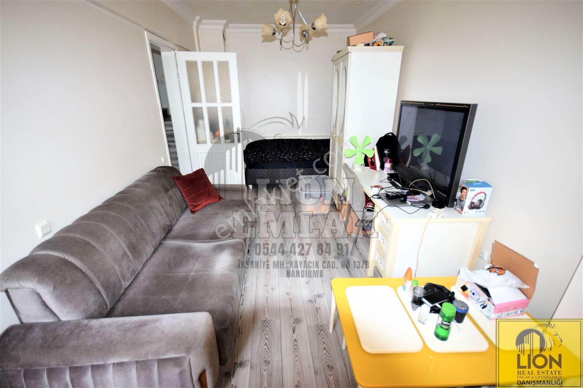 🟨⬛ Lıon Emlak'tan Bandırma Hacıyusuf'ta Deniz Manzaralı Yeniden Tasarlanmış Satılık 200m² Villa⬛🟨 - Görsel 14