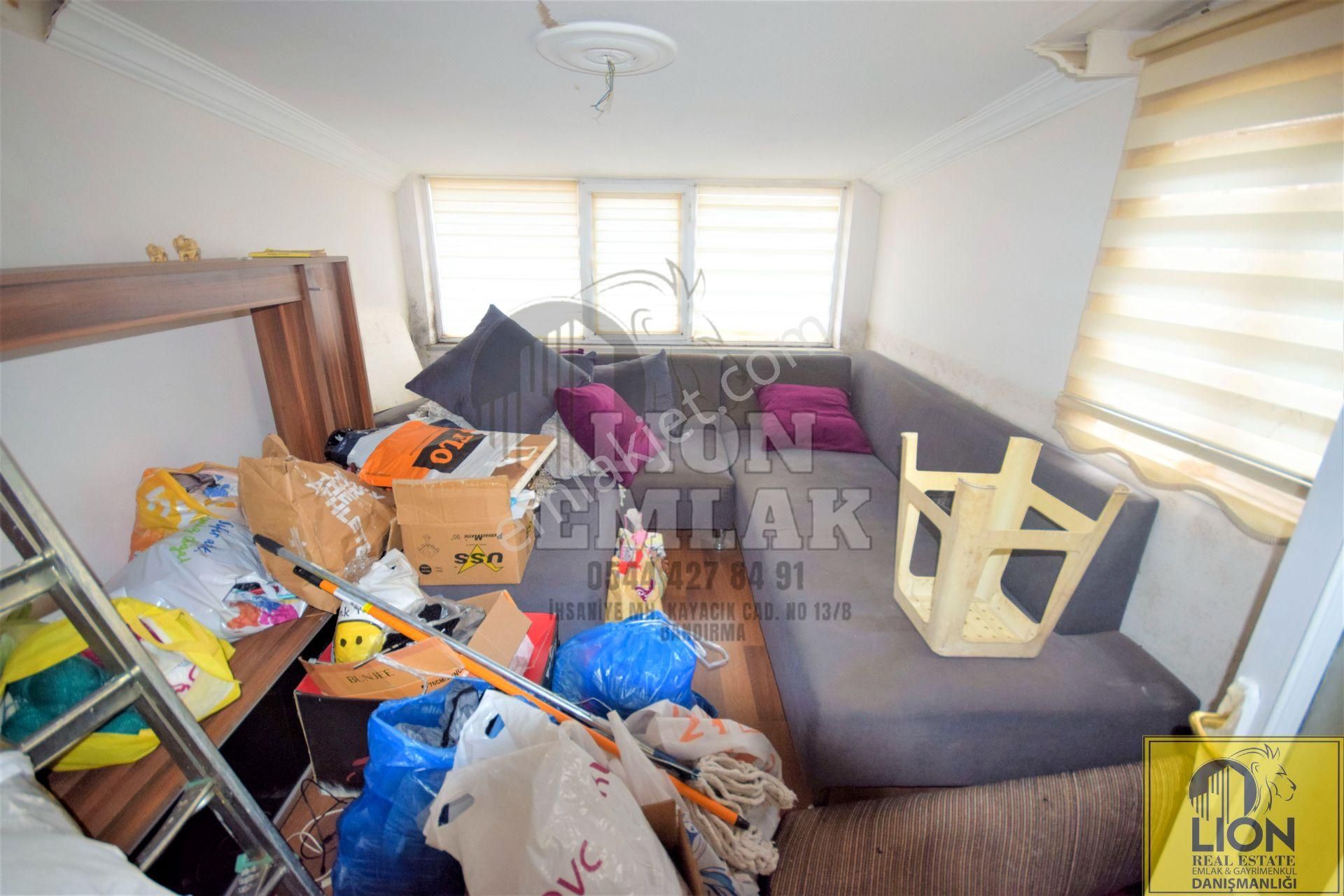 🟨⬛ Lıon Emlak'tan Bandırma Hacıyusuf'ta Deniz Manzaralı Yeniden Tasarlanmış Satılık 200m² Villa⬛🟨 - Görsel 19