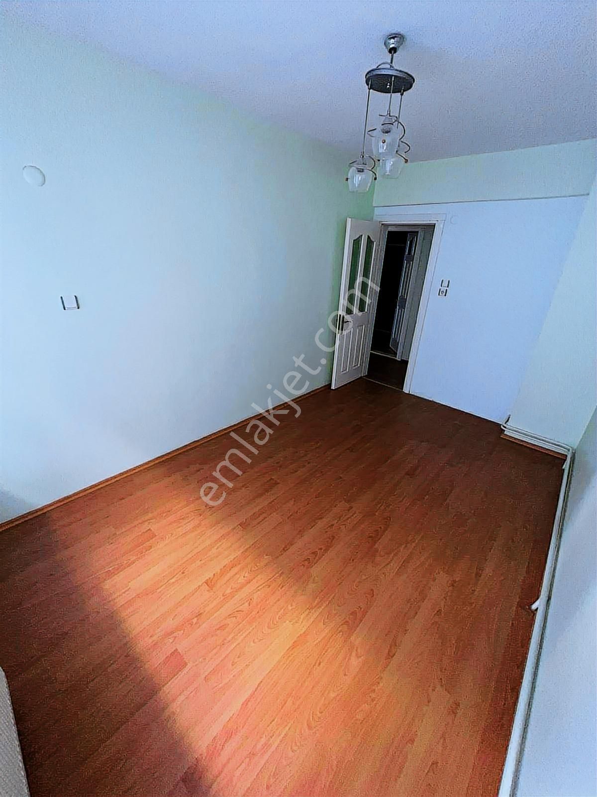 Ertuğrul Mahallesi Şehrin Tam Merkezinde Kiralık 3+1 Daire - Görsel 23