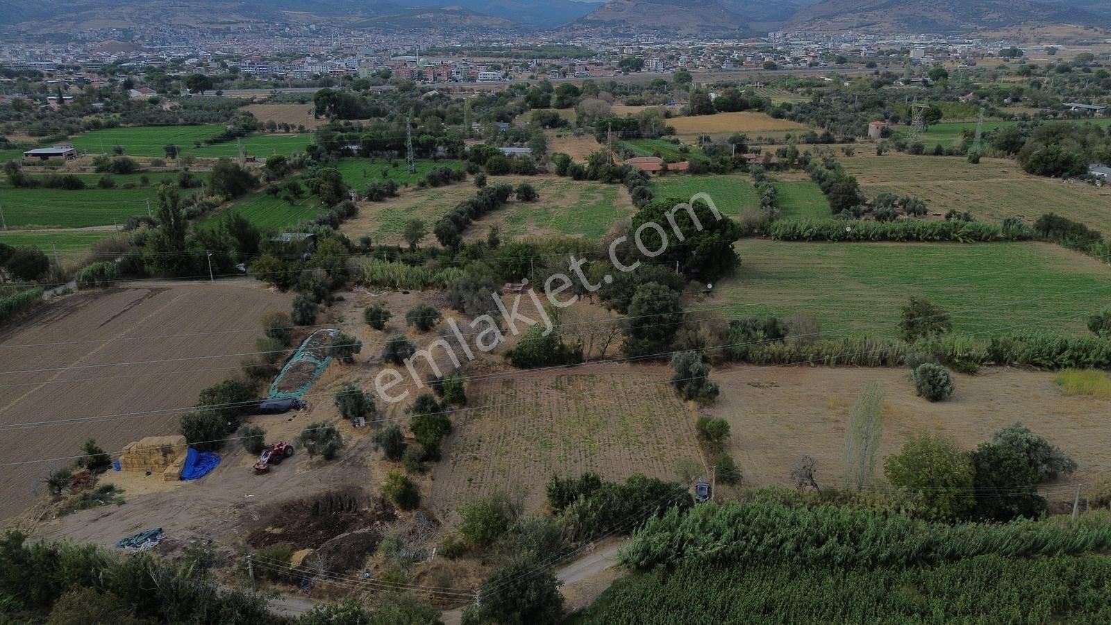 Bergama Bağlar Mevkii Çevre Yoluna 750 Mt Mesafede Satılık Tarla - Görsel 12