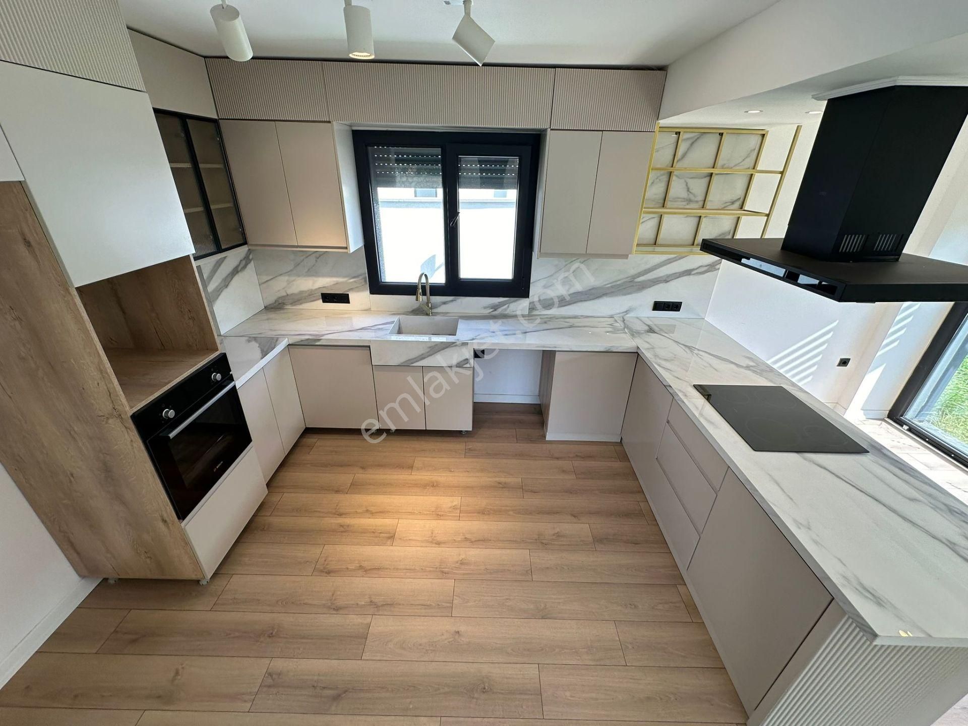 ✨akçay Ay Emlak'tan✨güre'de Muhteşem Şıklıkta Yüzme Havuzlu Saunalı Satılık 5+1 Lüx Tek Müstakil Ev - Görsel 7