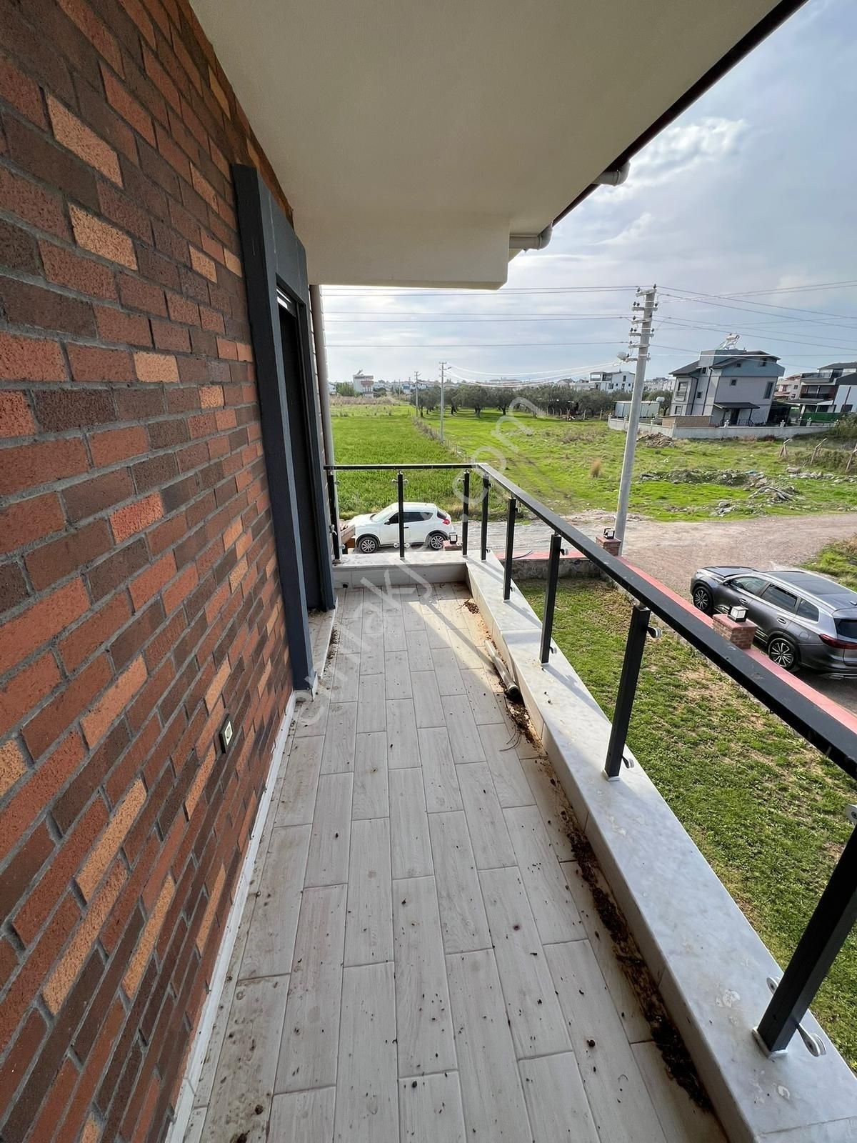 Dikili Cumhuriyet Mah. Çetin Emeç Cad Civarı Satılık 5+1 Villa - Görsel 26