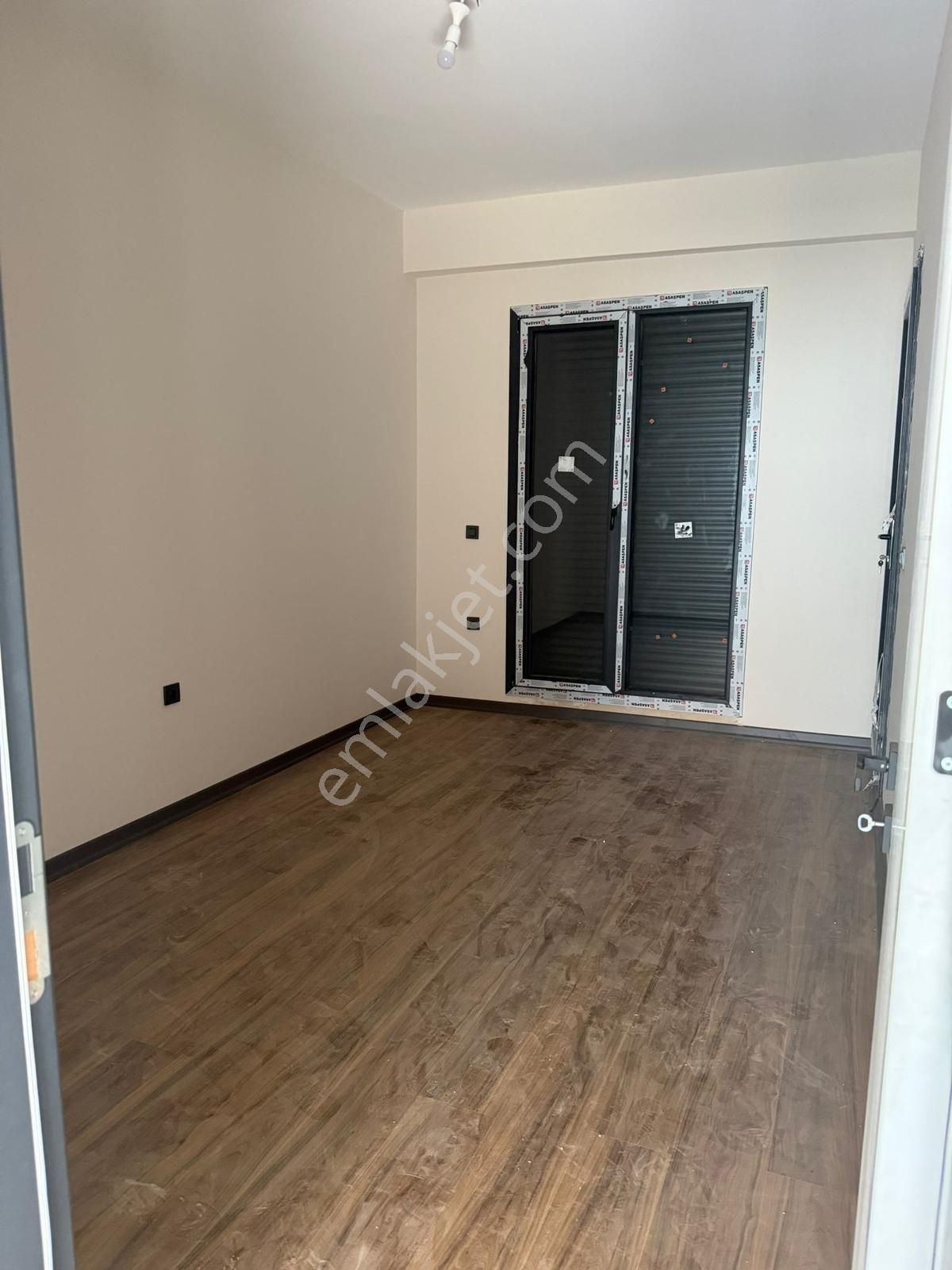 Güre Çamlıbel Mah. Doğa İçerisinde Havuzlu Satılık 1+1 Daire - Görsel 8