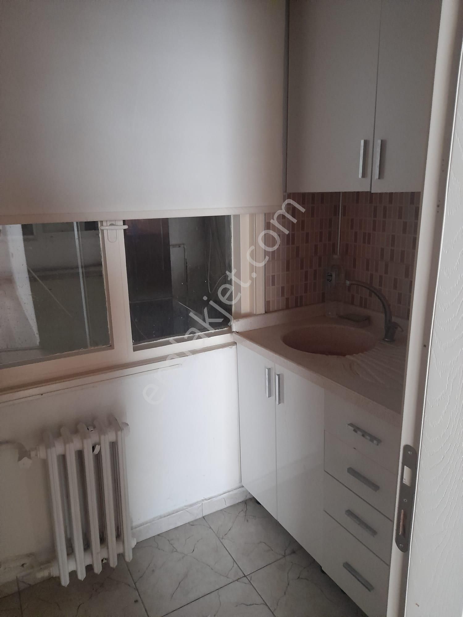 Sezenler Sokak Kiralık Ofis