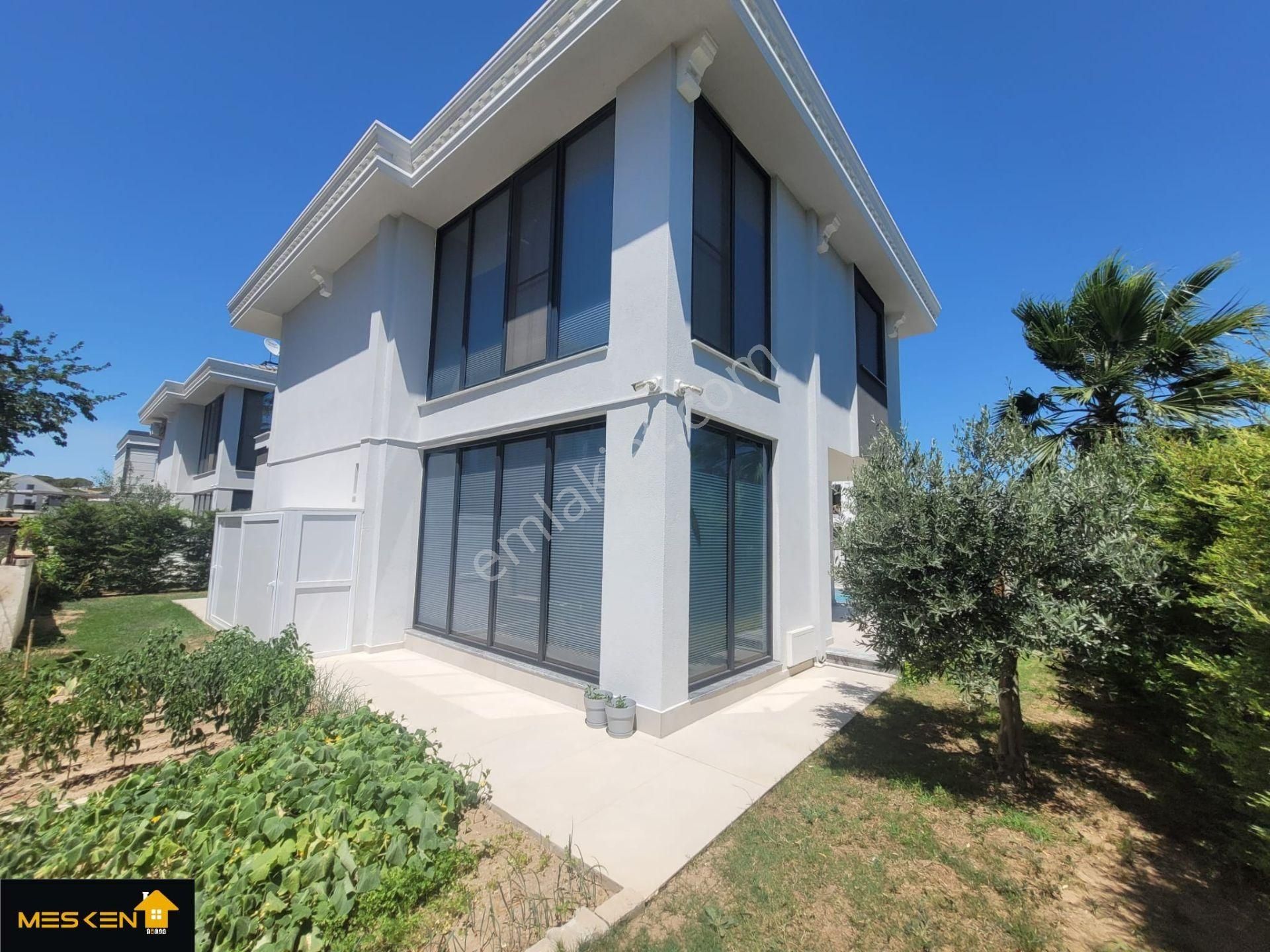 Didim Sağtur'da 320 M2 Arsa İçinde Ultra Lüks Tam Müstakil Villa - Görsel 24