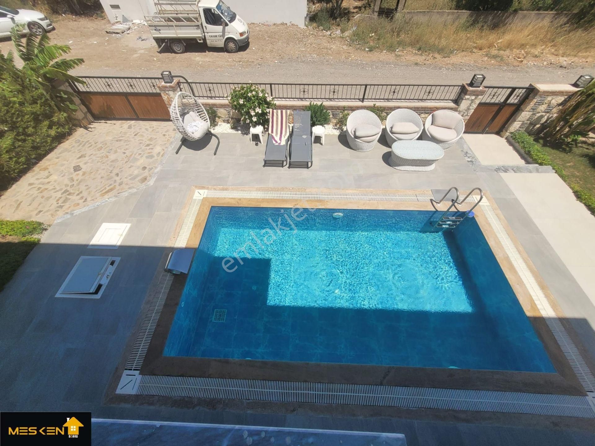 Didim Sağtur'da 320 M2 Arsa İçinde Ultra Lüks Tam Müstakil Villa - Görsel 16