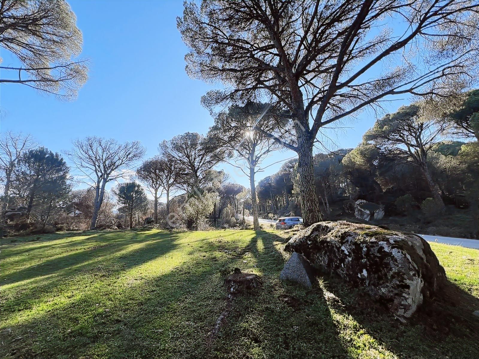 Bergama Kozak Aşağıcuma'da Asfalt Cepheli 1.795m2 Satılık Tarla - Görsel 17