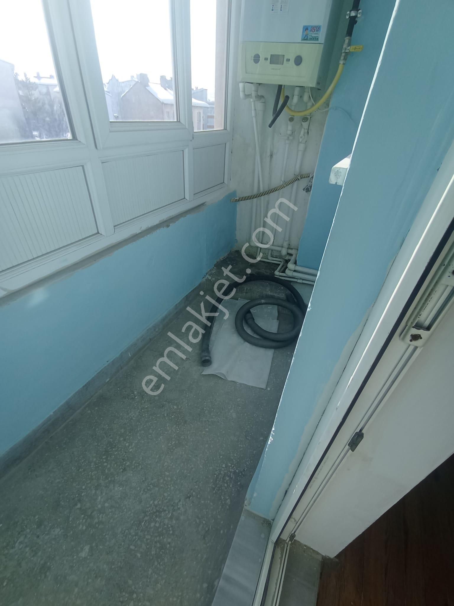 Sivas Yıldız Gayrimenkul'den Emek Mah. 3+1 Masrafsız Kiralık Daire! - Görsel 15