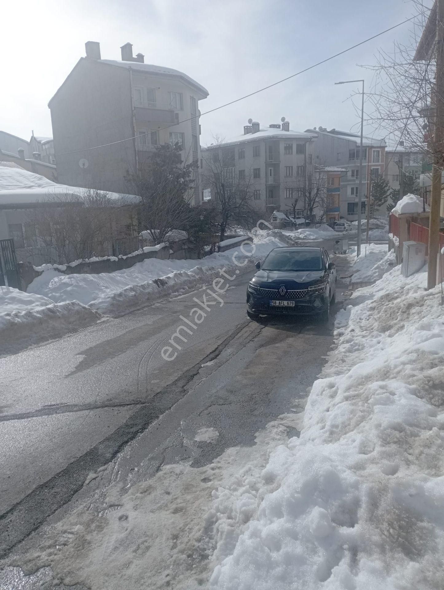 Sivas Yıldız Gayrimenkul'den Emek Mah. 3+1 Masrafsız Kiralık Daire! - Görsel 5
