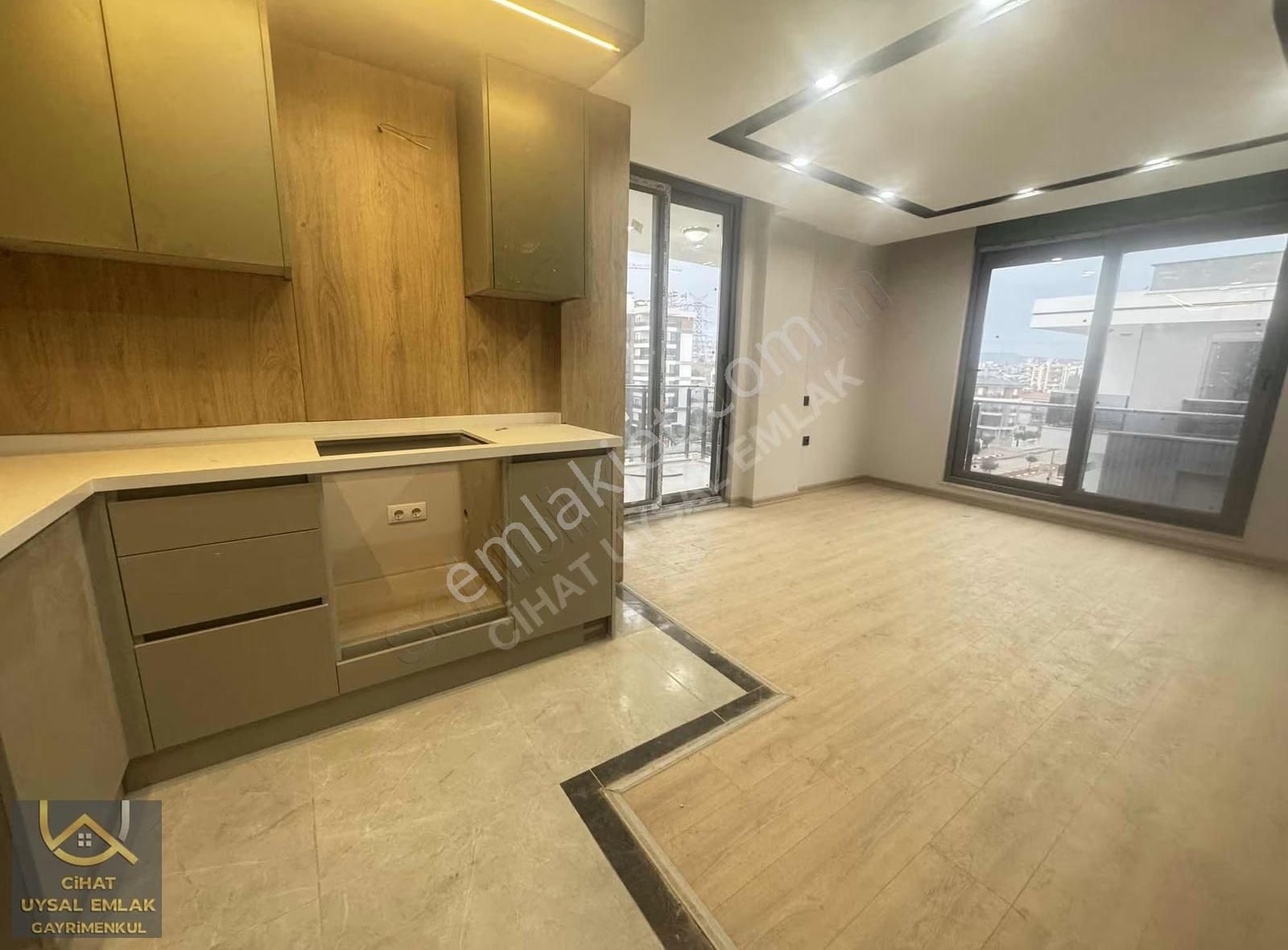 Ayanoğlu Mah. 2+1 Havuzlu Katta Sıfır Kiralık Daire