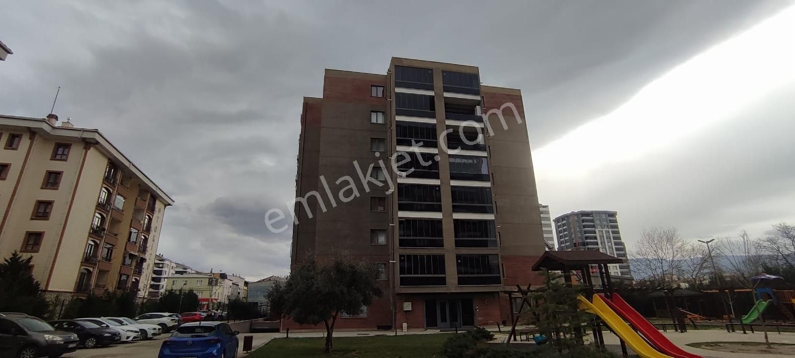 Bursa / Yunuseli /taşyakan'da Havuzlu 2+1 Satılık Daire - Görsel 10