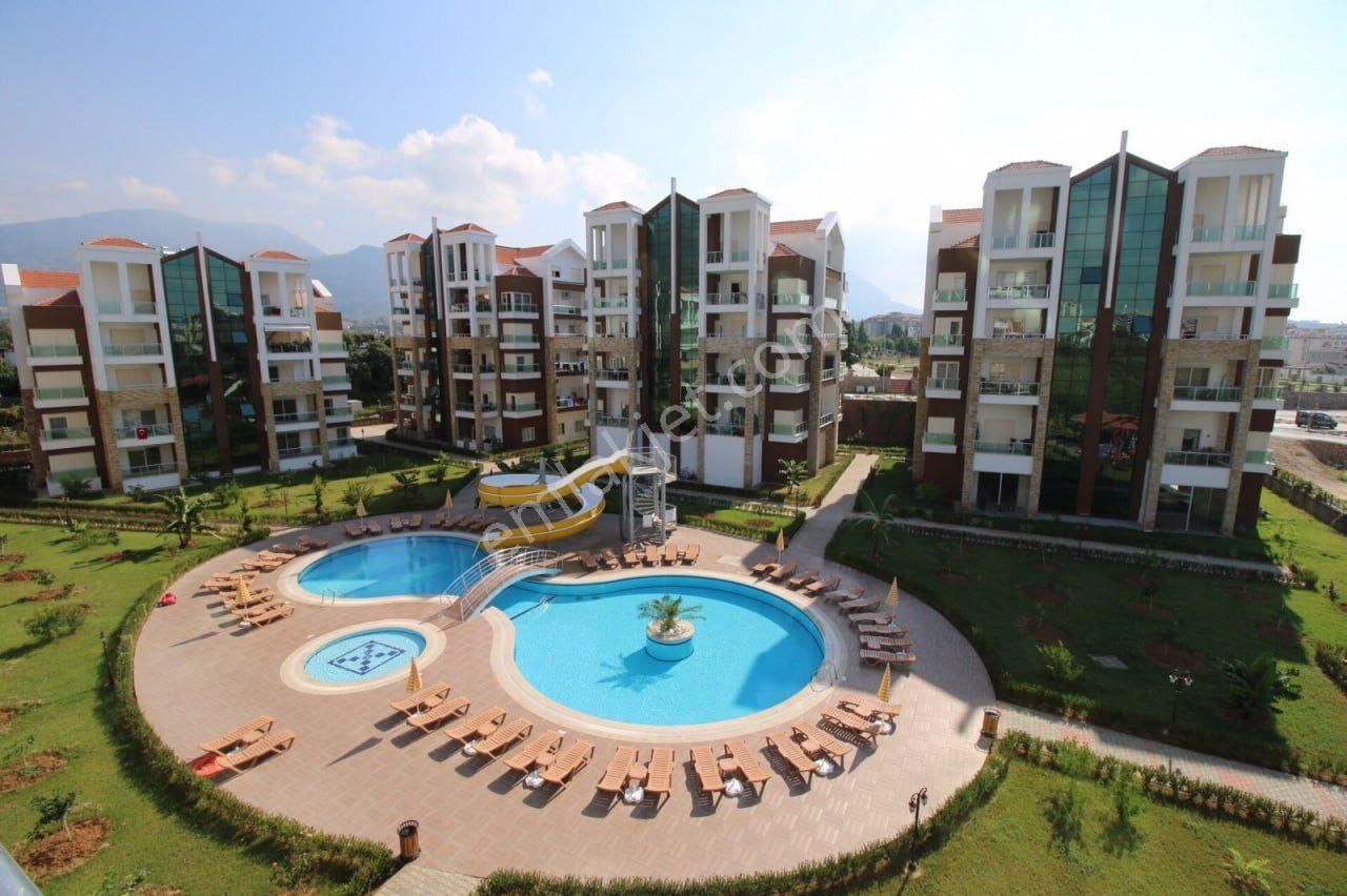 Alanya Oba Mah. Yüzbaşıoğlu Konakları