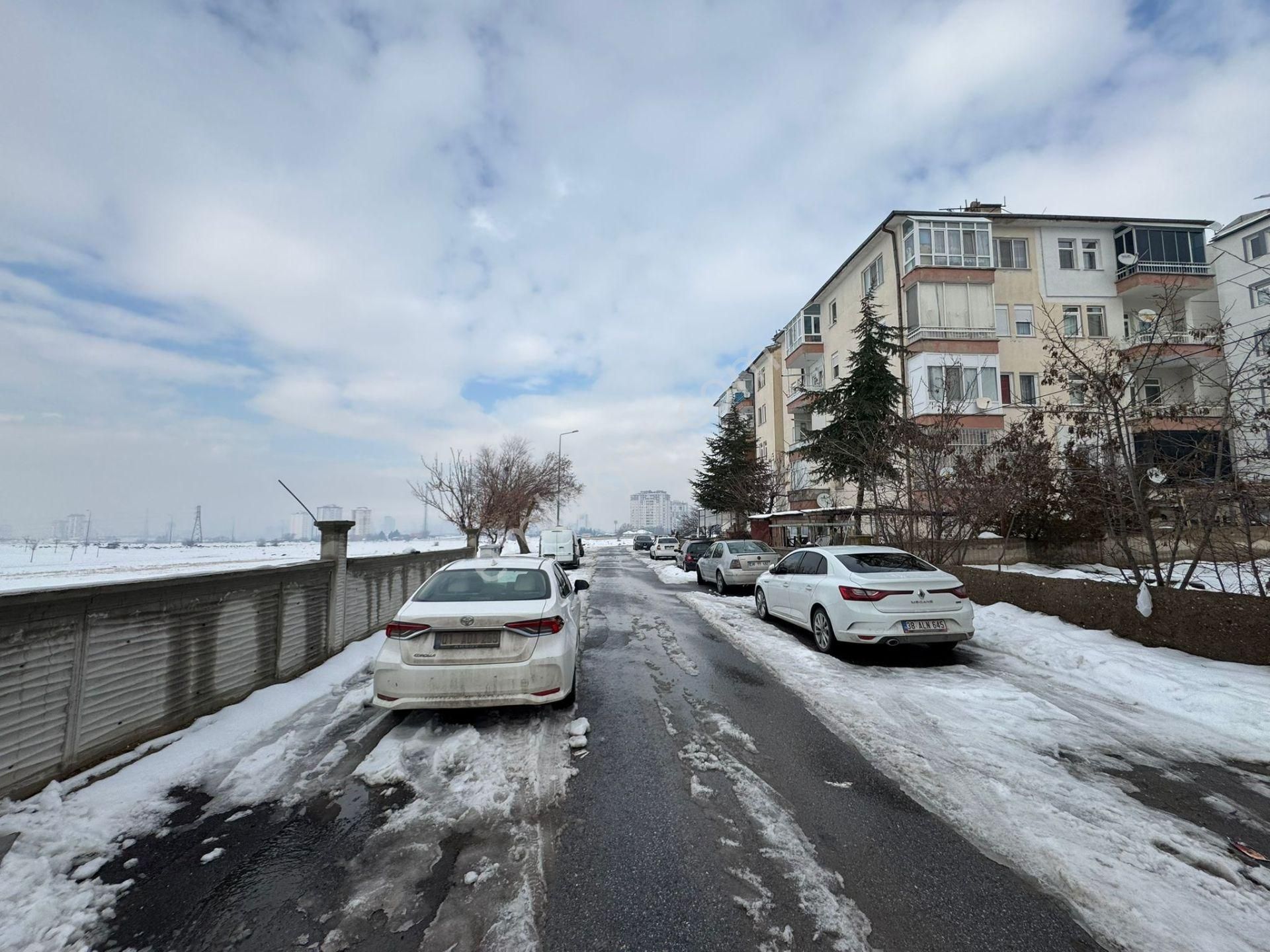 Arslan Mülk Ofisi // Tavlusunda 3+1 Yapılı Ara Kat Fırsat Dairesi - Görsel 18