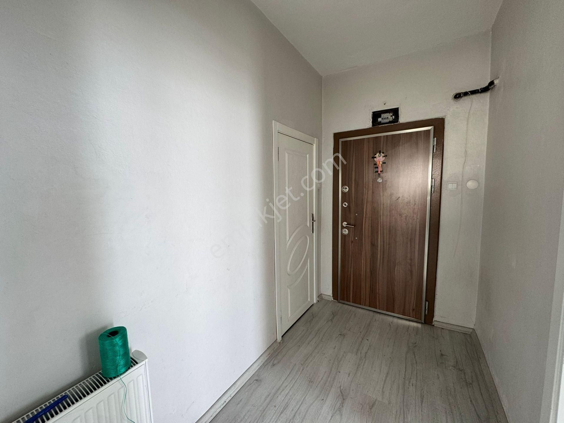 Arslan Mülk Ofisi // Tavlusunda 3+1 Yapılı Ara Kat Fırsat Dairesi - Görsel 4