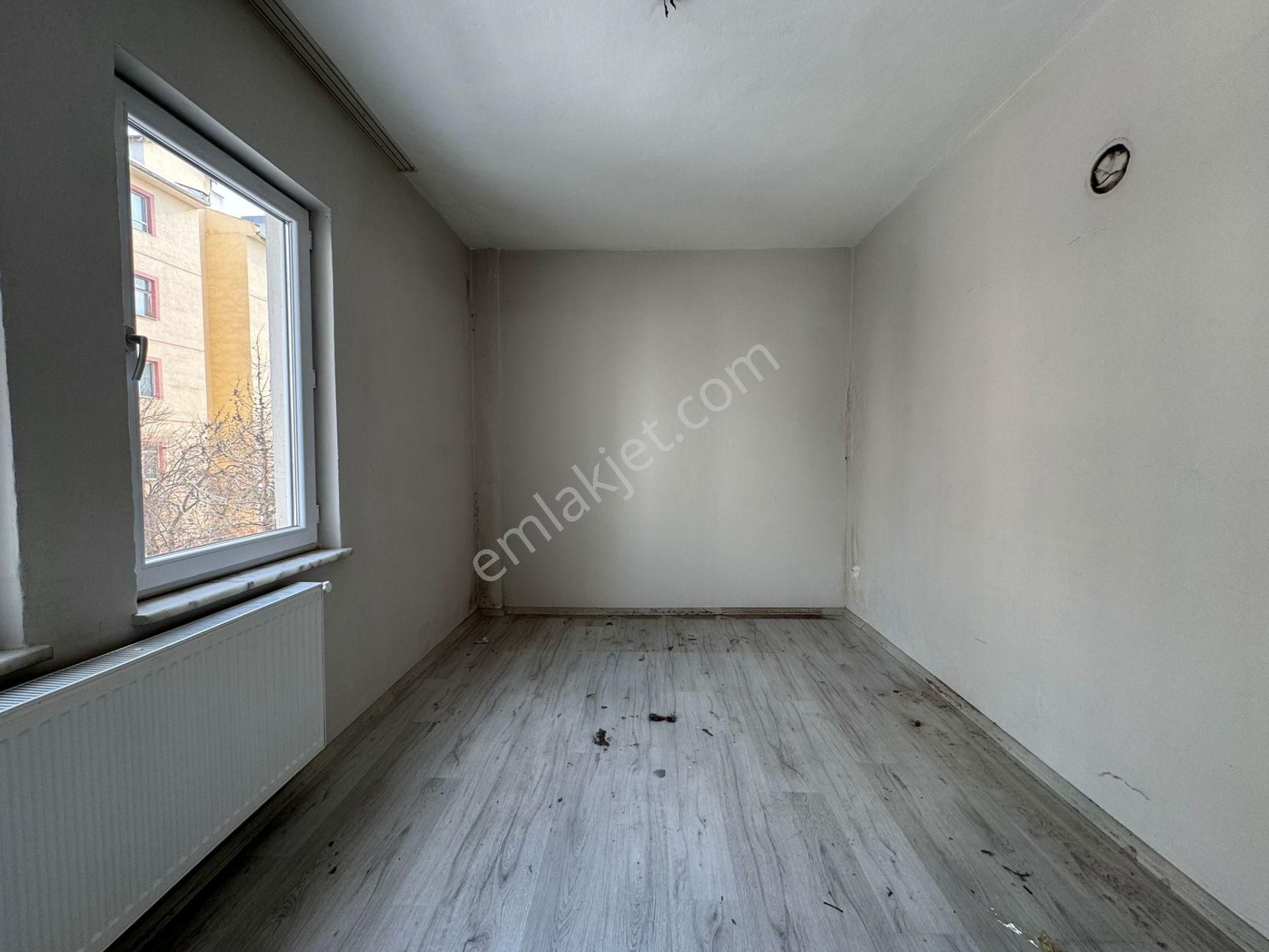 Arslan Mülk Ofisi // Tavlusunda 3+1 Yapılı Ara Kat Fırsat Dairesi - Görsel 10