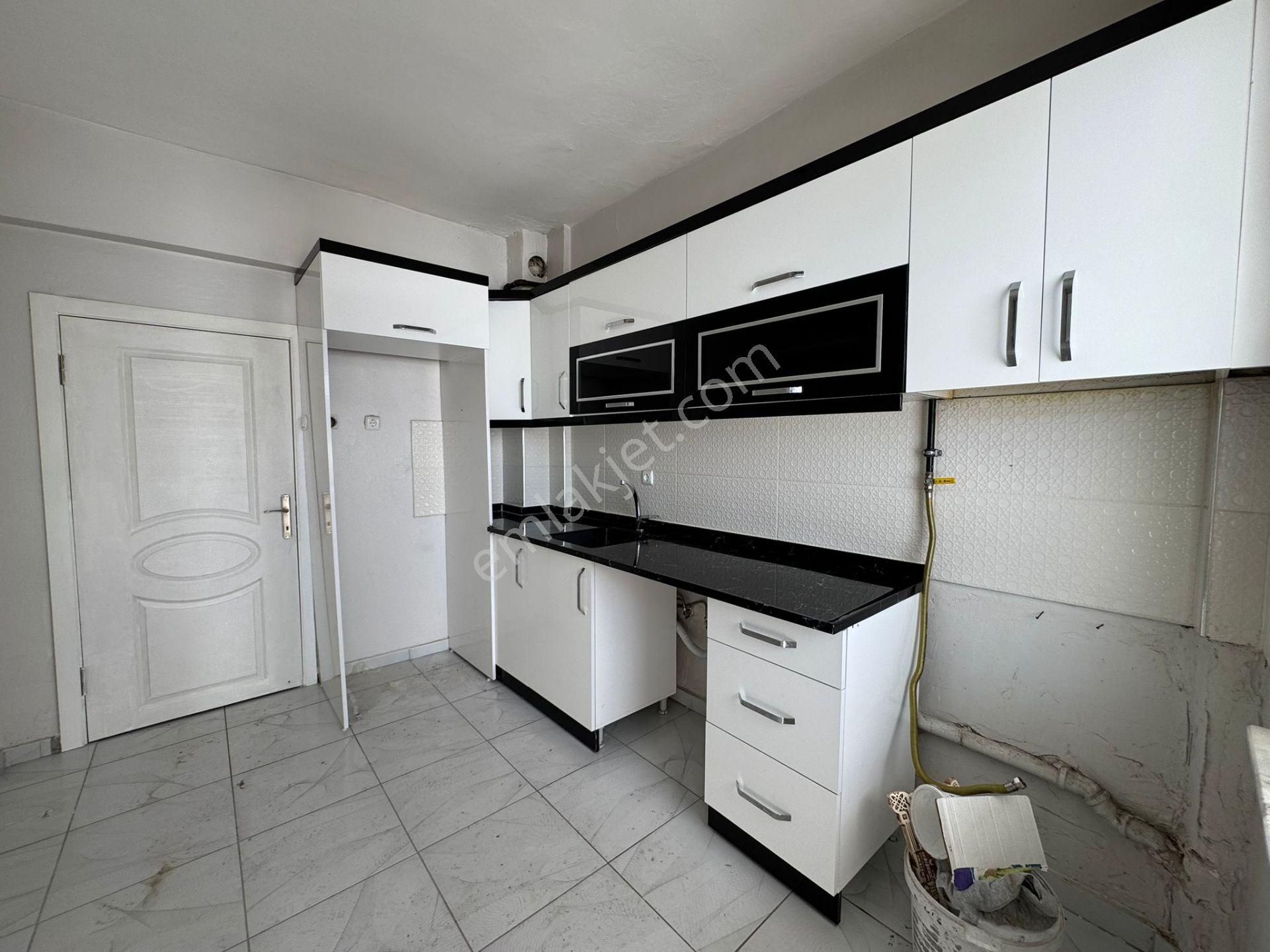 Arslan Mülk Ofisi // Tavlusunda 3+1 Yapılı Ara Kat Fırsat Dairesi - Görsel 2