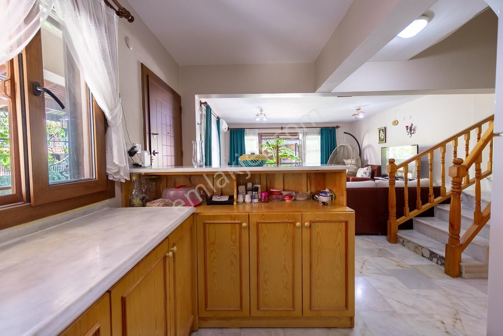 Emin'den Emsalsiz Yazlık 250 M2 İçerisinde - Görsel 2