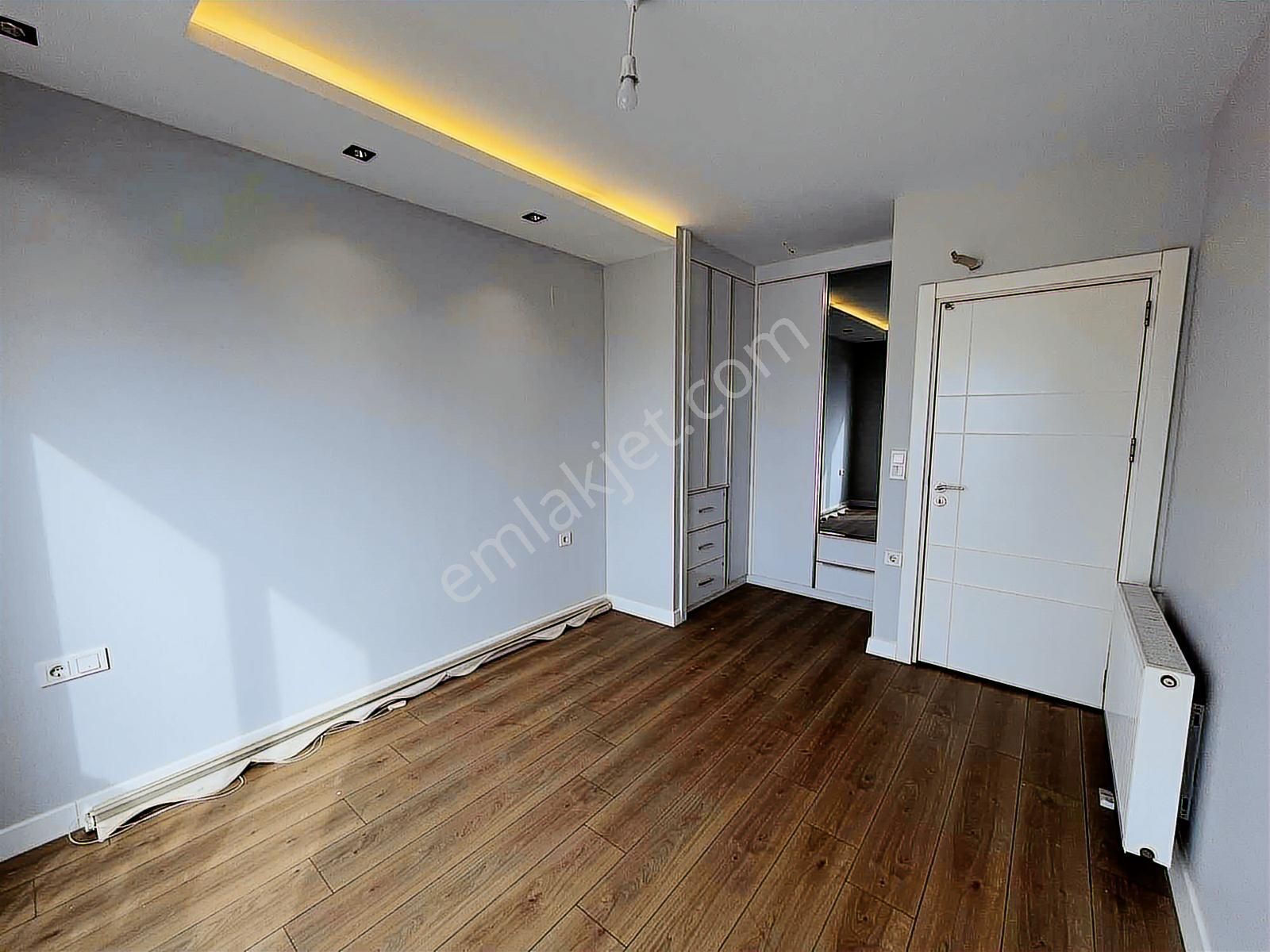 Buhara Ortaokulu Yanı 5 Yaşında Kombili 3+1 Satılık Daire - Görsel 9