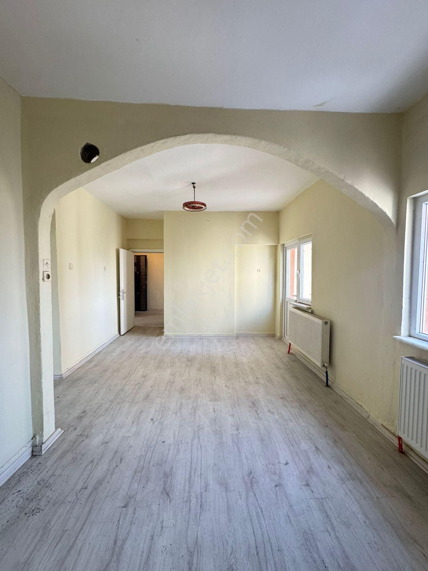 Arslan Mülk Ofisi // Belsin Anafartalar 80 Lik 3+1 Fırsat Dairesi - Görsel 8