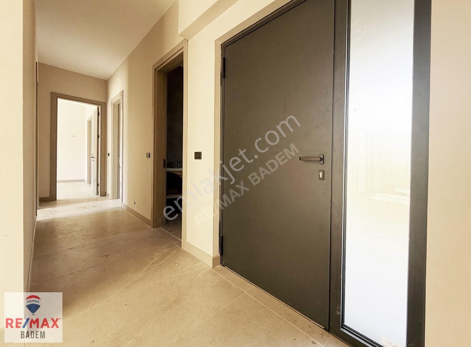 Muğla Akyakaya Yakın Konumda Tek Katlı Satılık 3+1 Lüks Villa - Görsel 3