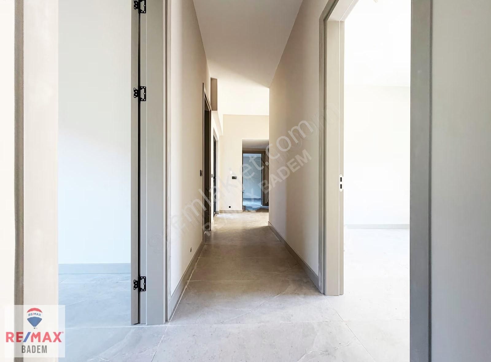 Muğla Akyakaya Yakın Konumda Tek Katlı Satılık 3+1 Lüks Villa - Görsel 4