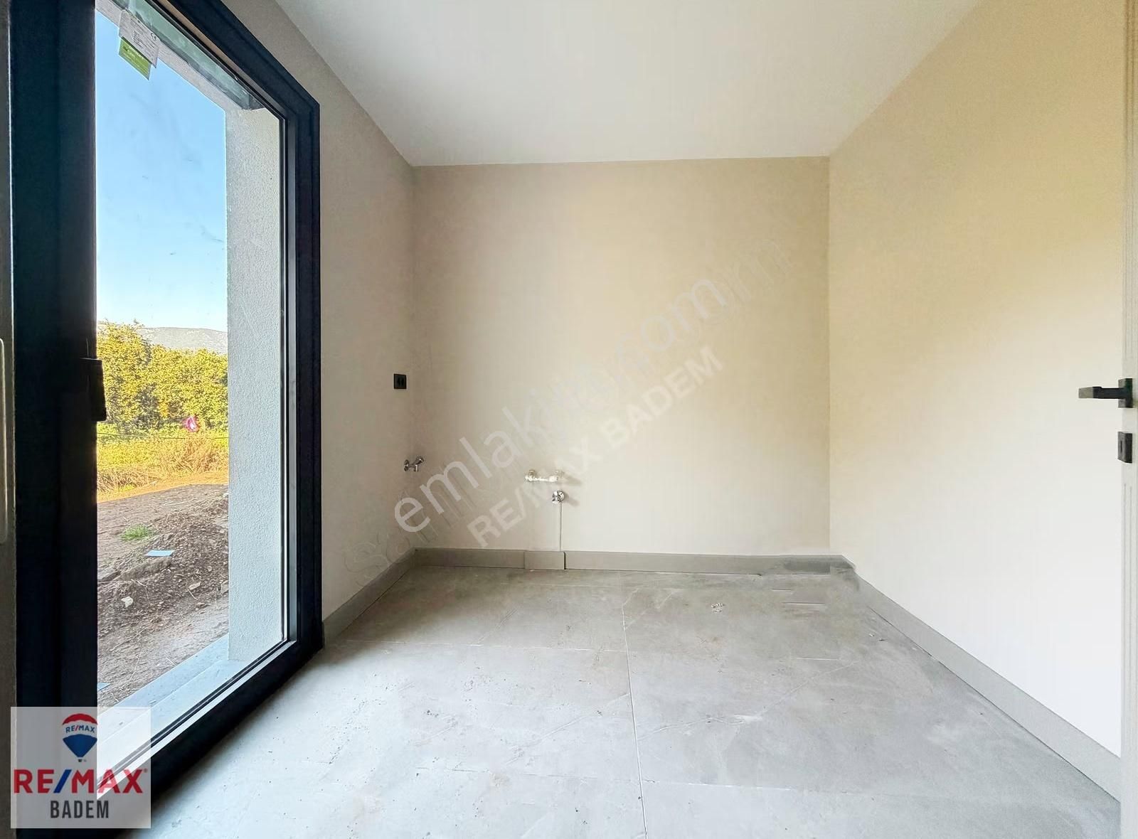 Muğla Akyakaya Yakın Konumda Tek Katlı Satılık 3+1 Lüks Villa - Görsel 6