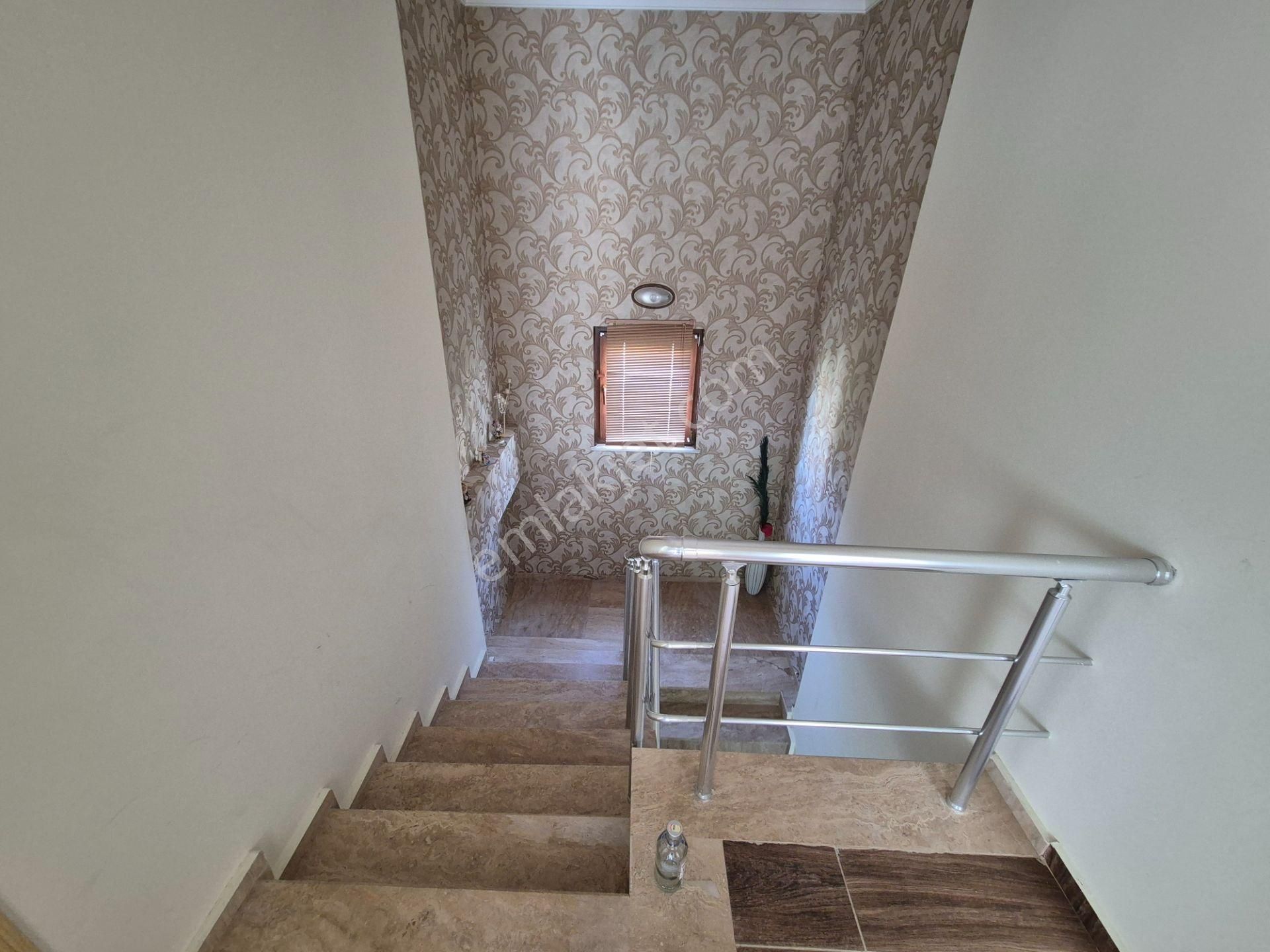 Artı'dan Altınoluk Narlı'da Satılık 3+1 Deniz Manzaralı Villa - Görsel 15